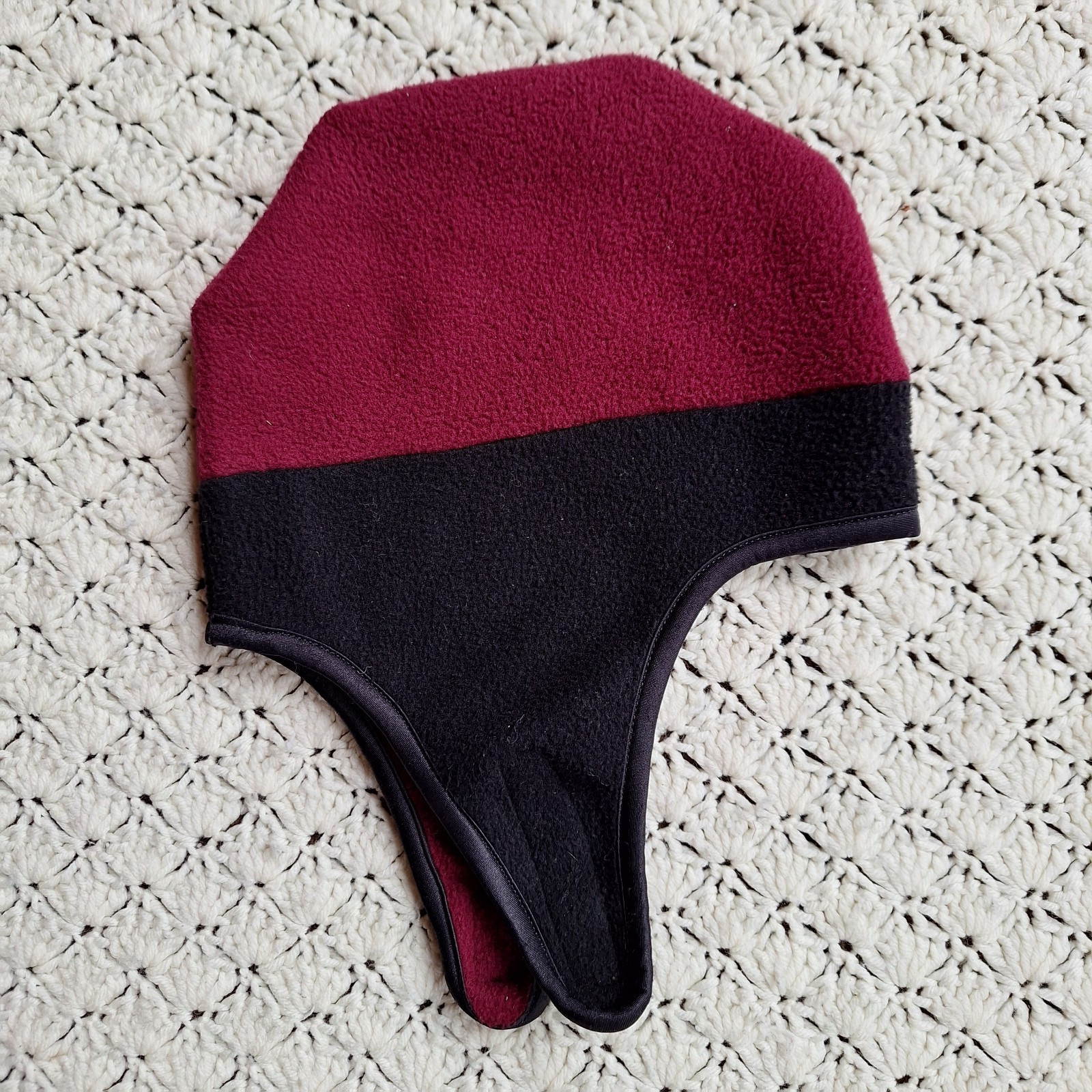 Outdoor Research OR Peruvian Hat Gore Wind Stopper Red Black - Medium
