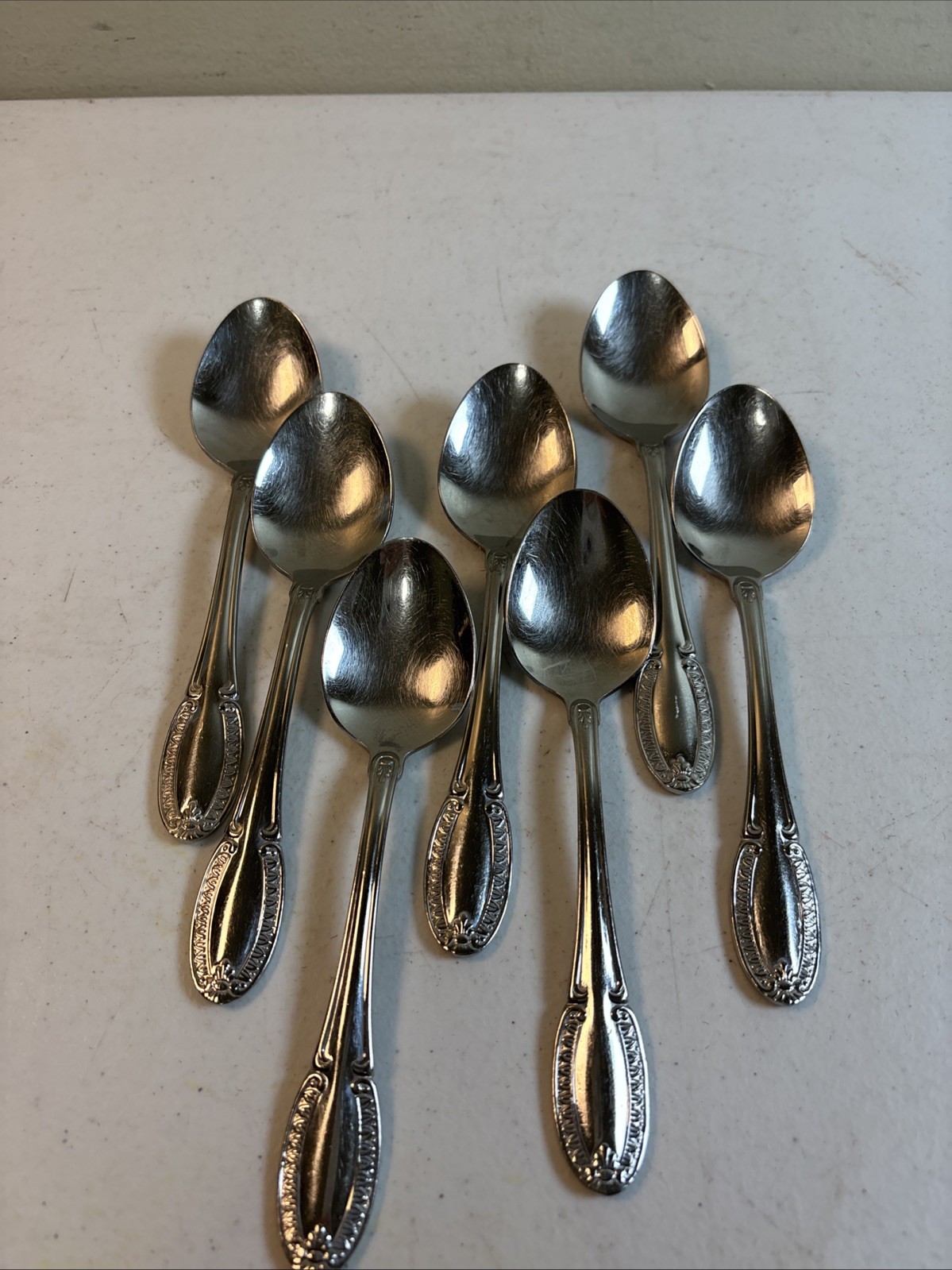 Wallace VENETIAN 18/10 Stainless Flatware Glossy Teaspoons 7pc