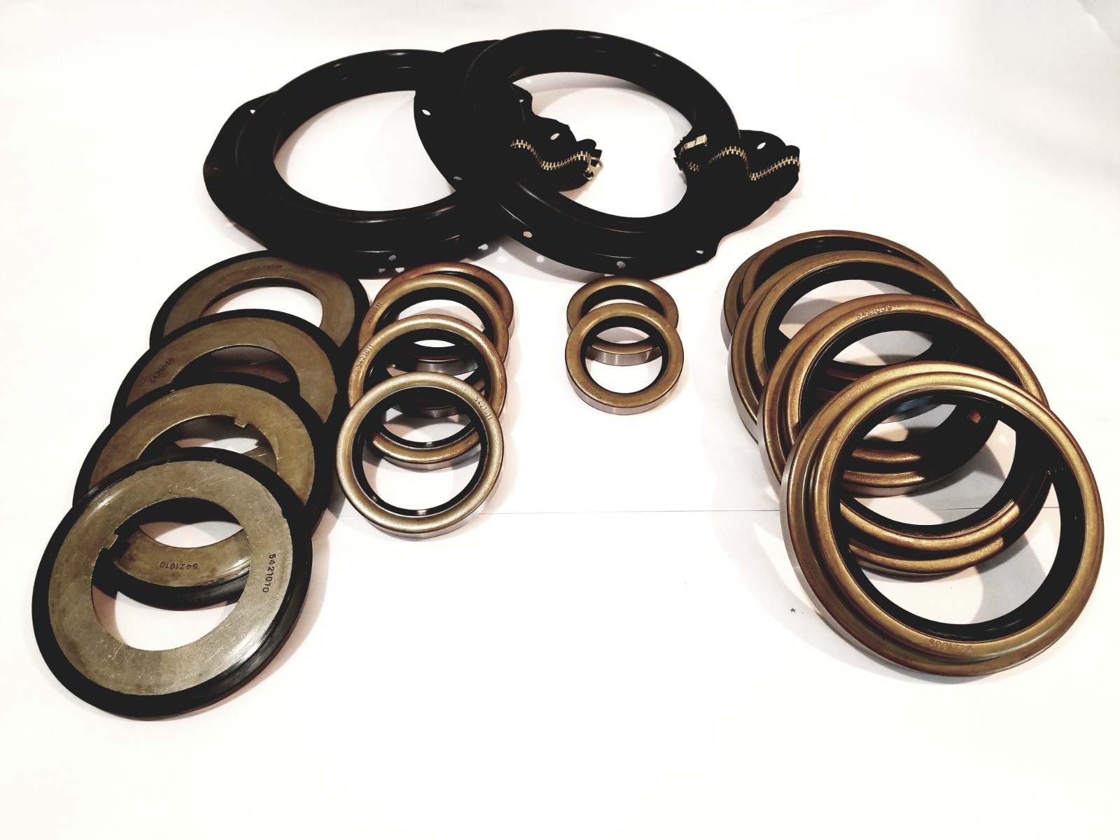 Rockwell 5 Ton Axle 16 pc ZIPPER Boot Kit with ALL Seals M809 M939 M54
