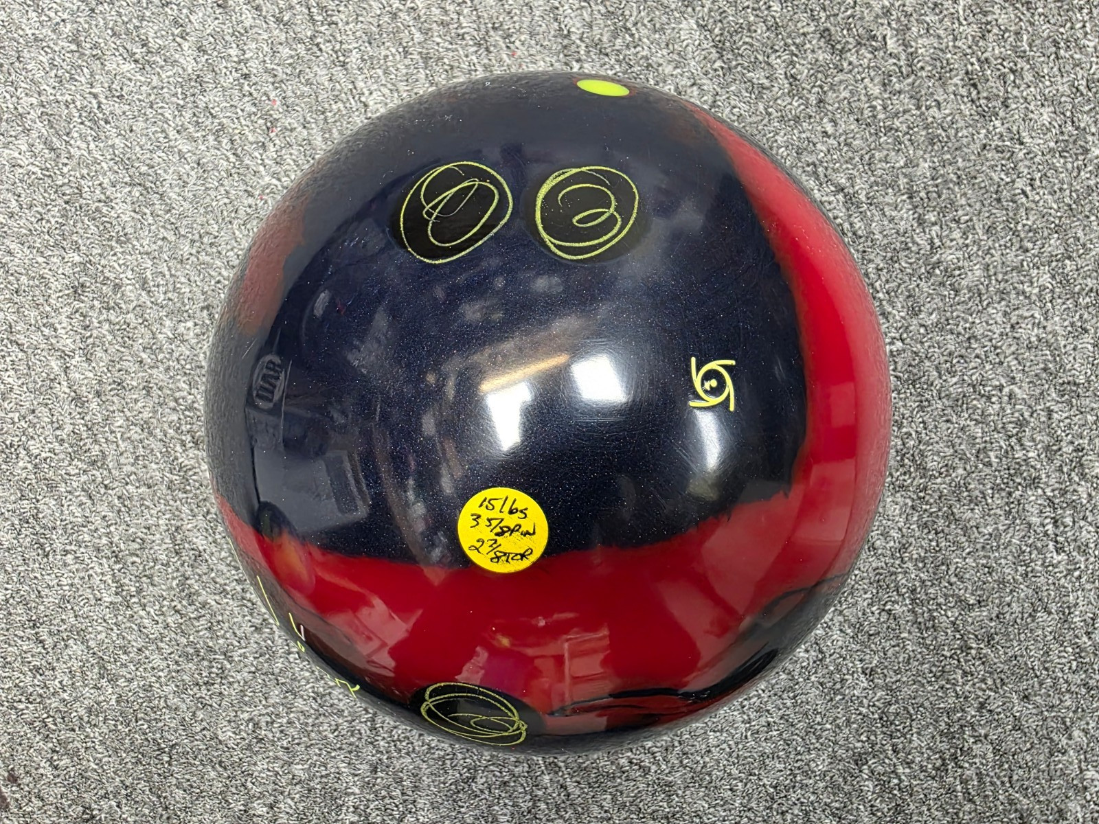 15 lbs USED Storm THE ROAD bowling ball