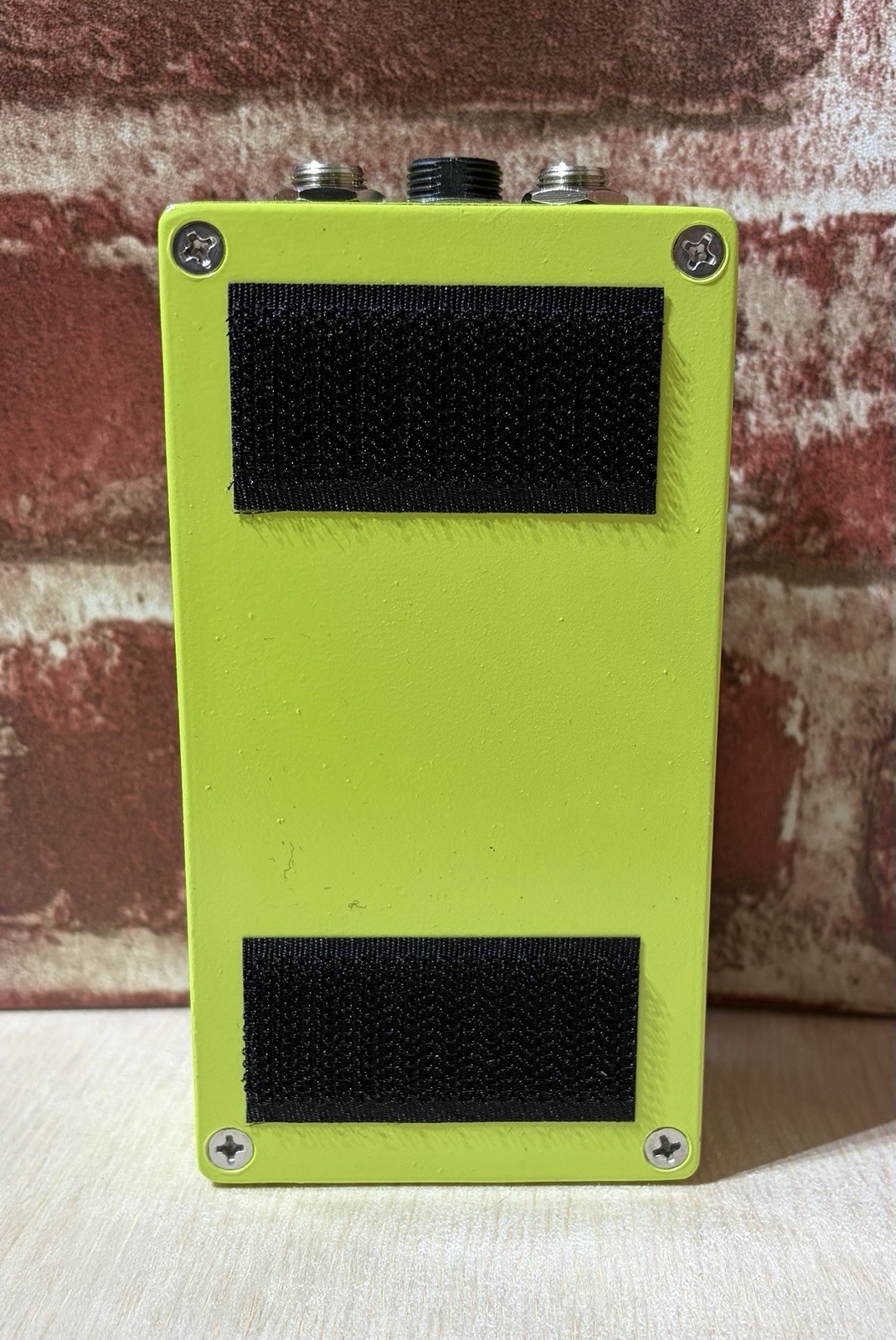 Dog Byte Fuzz Pedal based on Mellowtone Wolf Computer