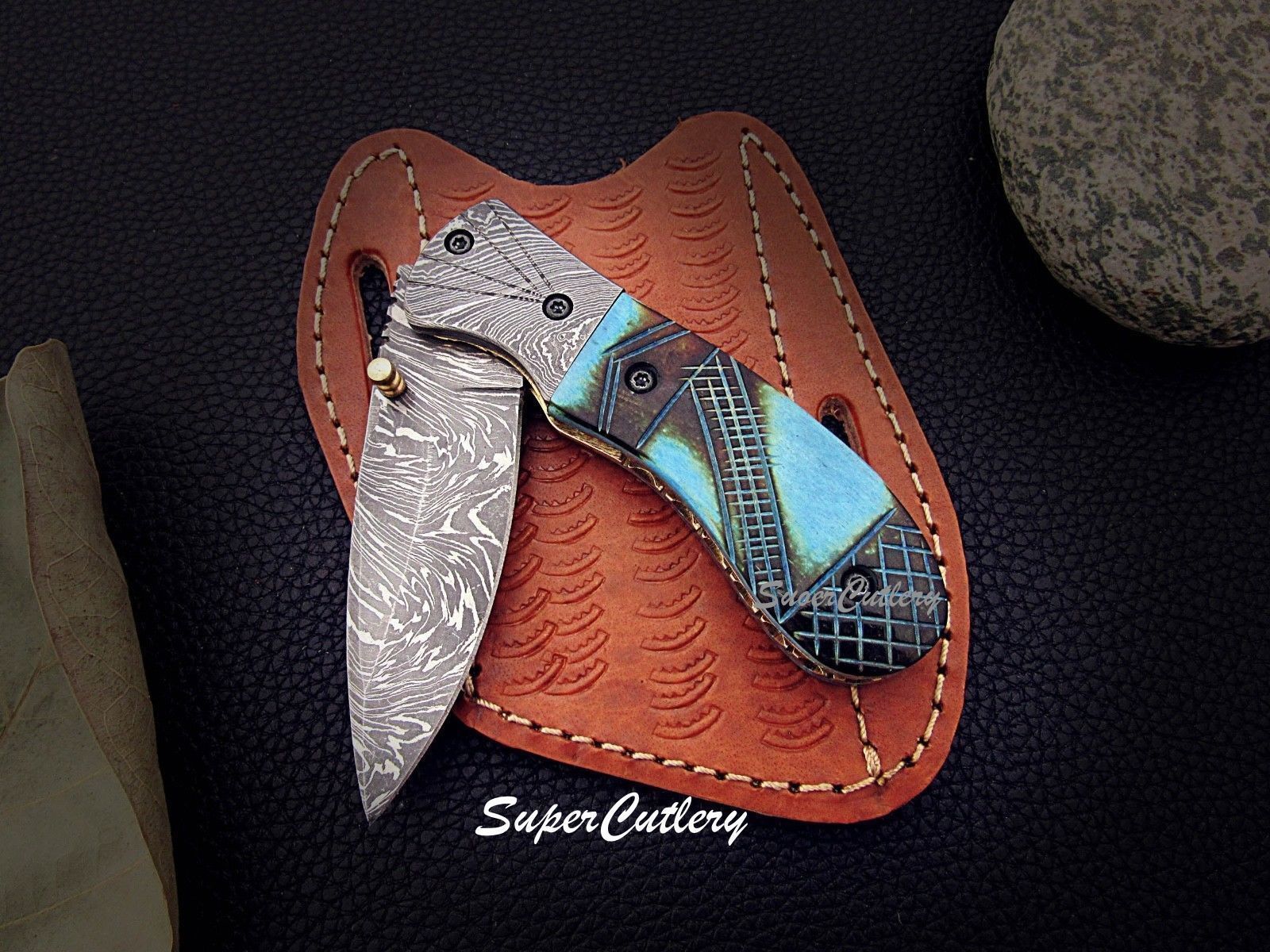 CUSTOM DAMASCUS STEEL POCKET FOLDING KNIFE- ENGRAVED FLAMED BONE LINER LOCK