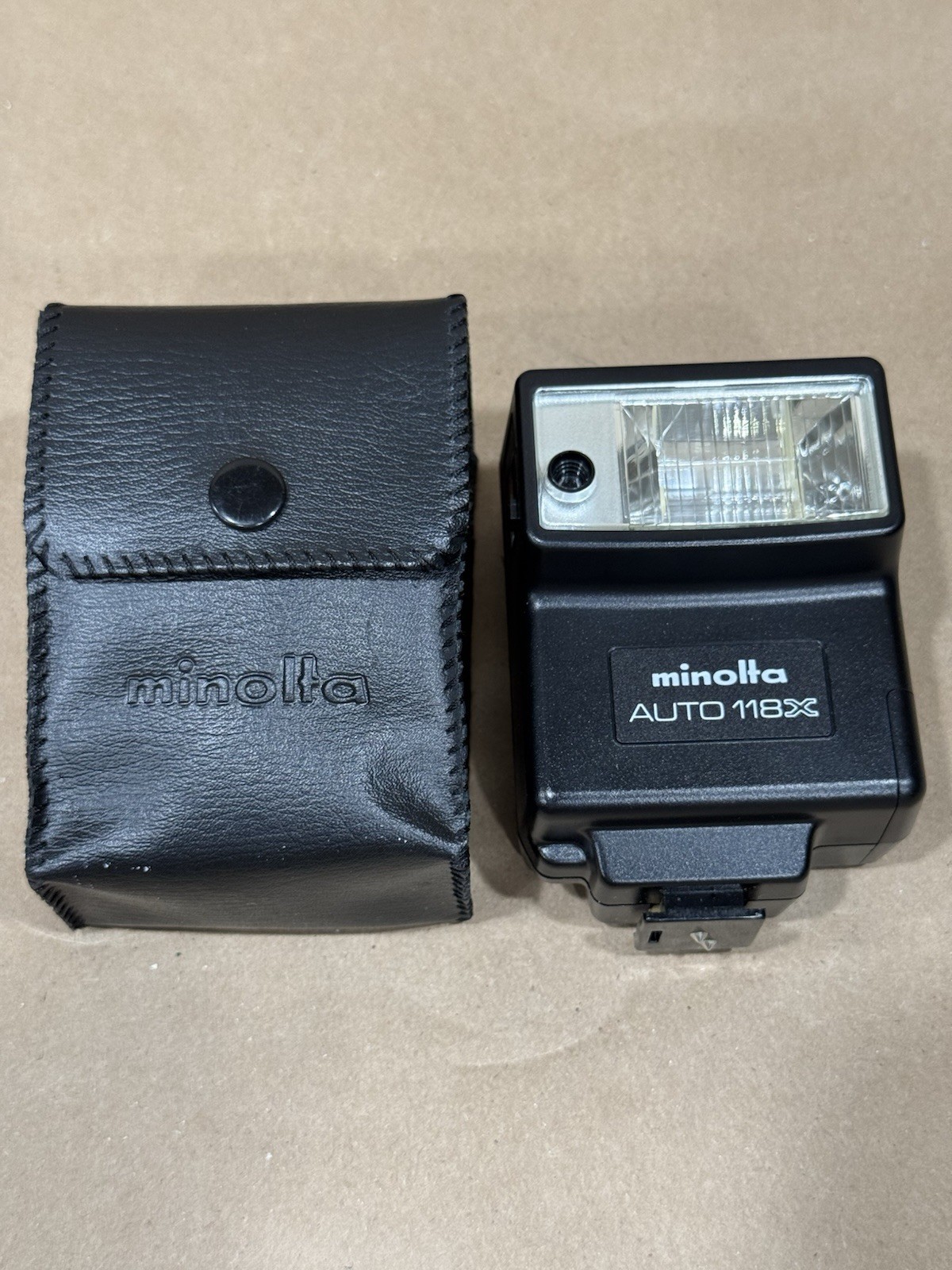 Konica Minolta Auto 118X Shoe Mount Flash with Case - AS IS