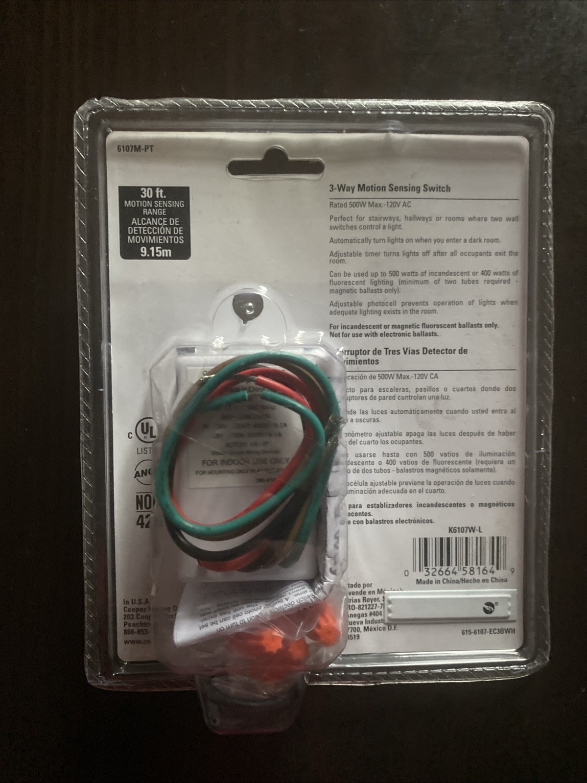 Cooper Motion Sensing Switch - New In Box - 500W