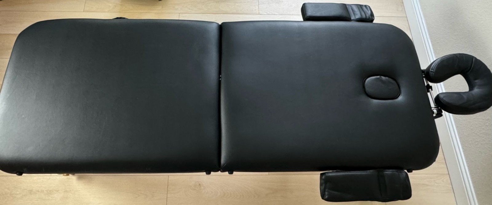 Sierra Comfort Portable Massage Table