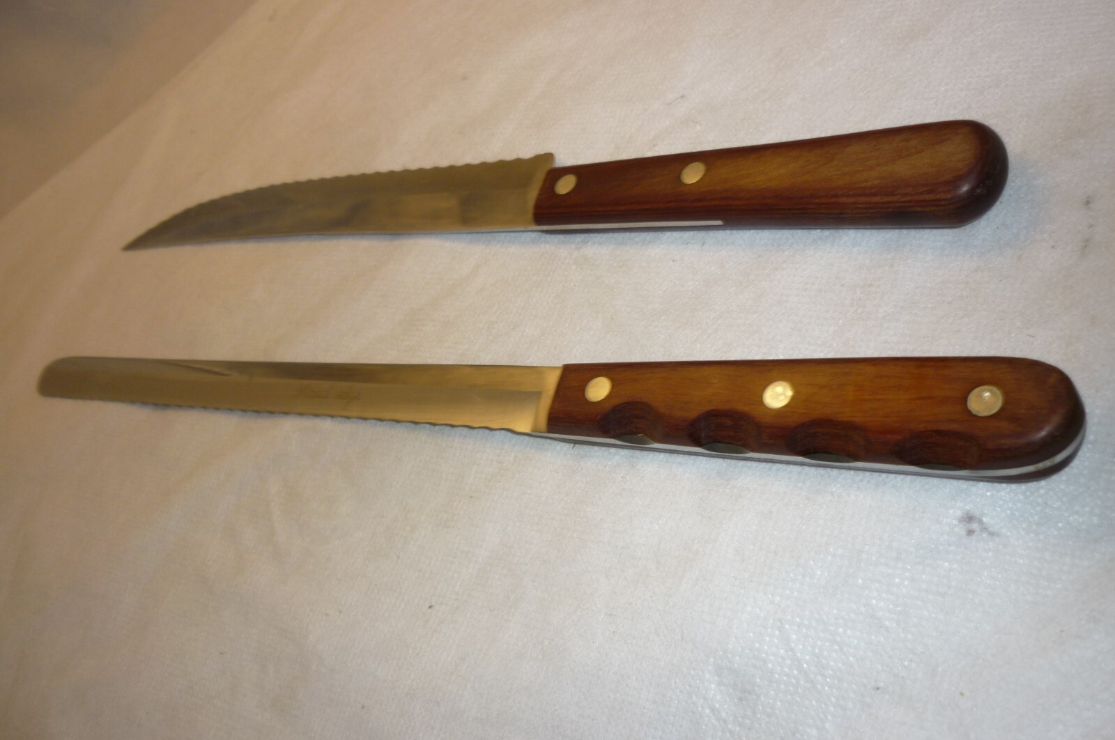 2 CASE MIRACLE EDGE KNIVES 283-8"  &  242-9-1/2"  USED