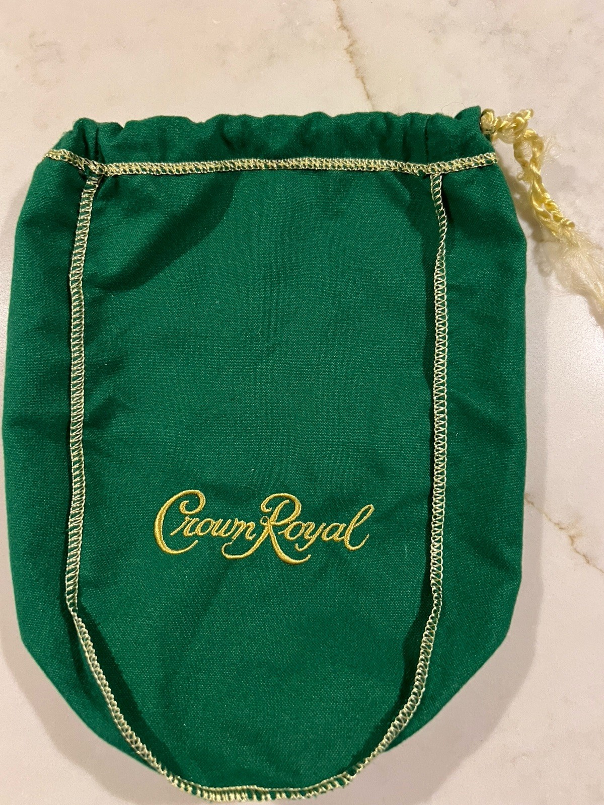 Green Crown Royal Bags Medium (7" x 9" - 750ml)