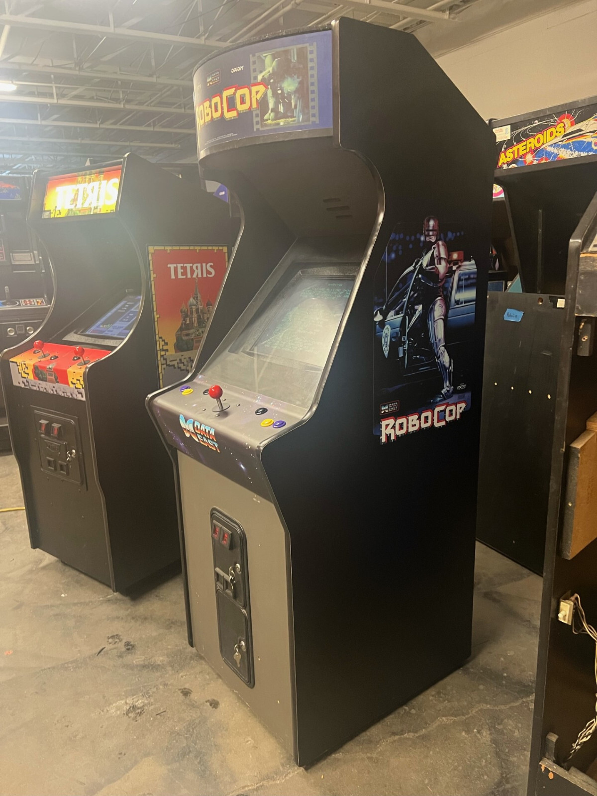 ROBOCOP ARCADE MACHINE by DATAEAST 1988 (Excellent) *RARE*