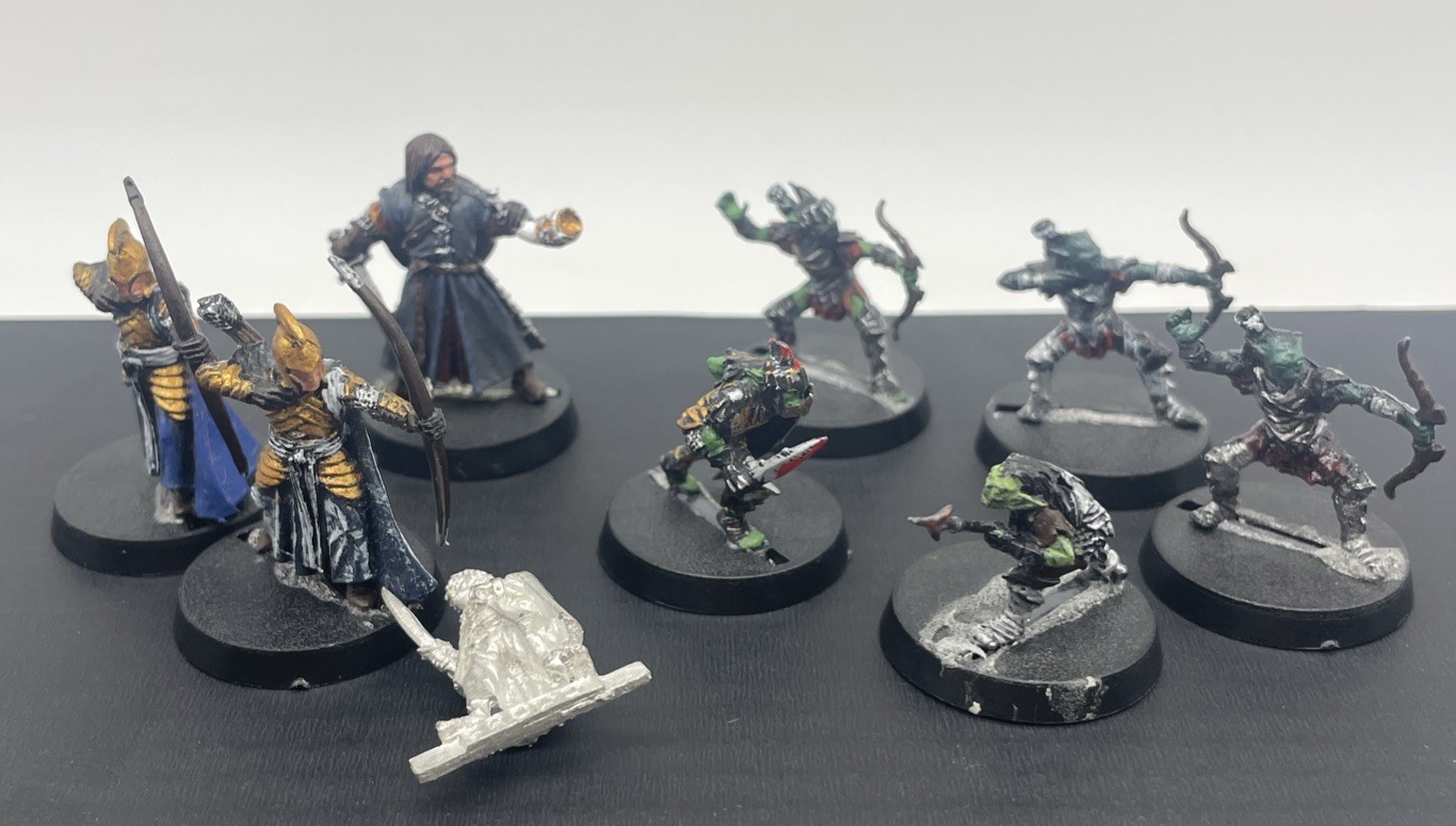 Boromir Captain Metal ( Painted) & Frodo ( Unpainted ) & More LOTR Miniatures!