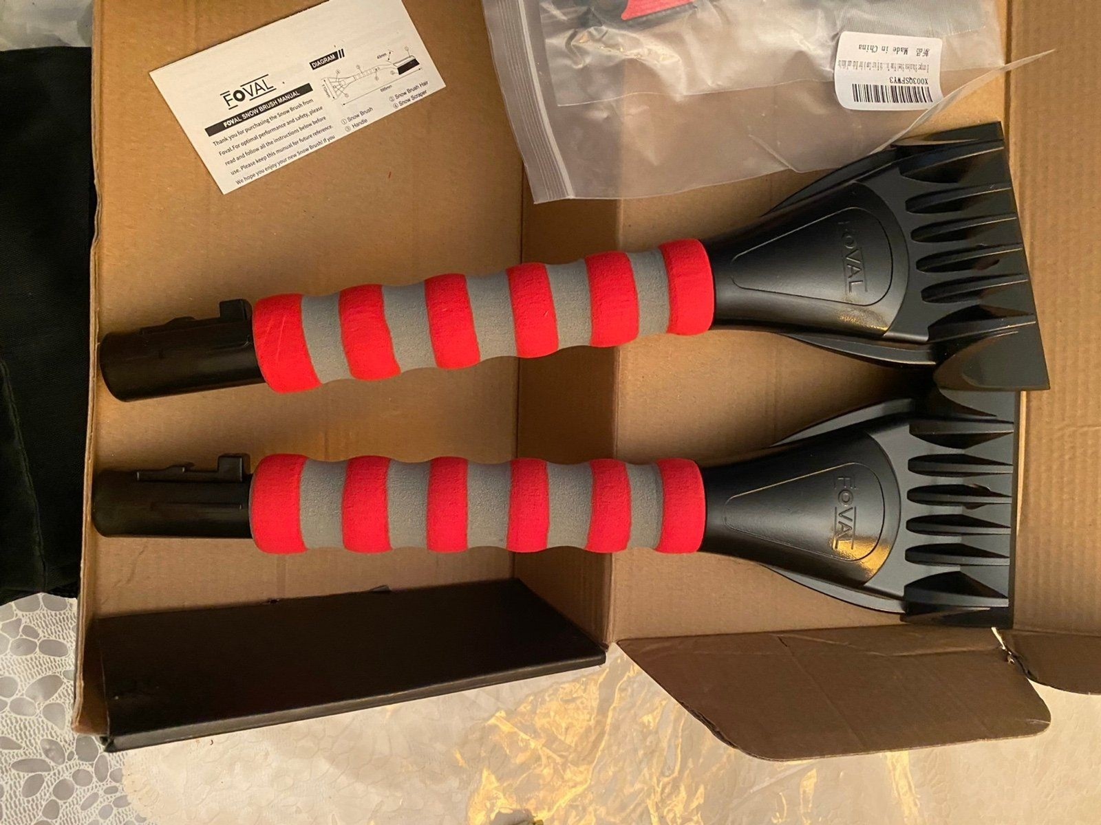 Multifunctional extendable 2pack Snow scraper brand new in box scratch resistant
