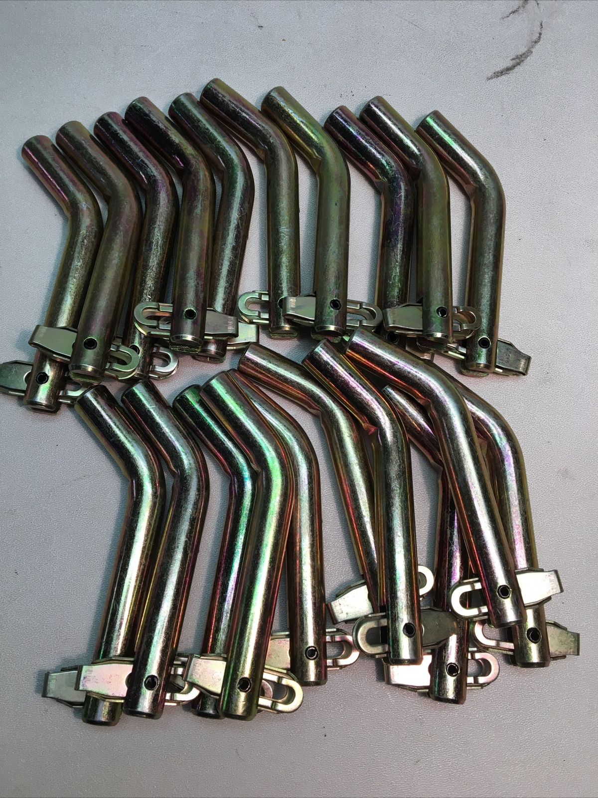 (QNTY 20) 5/8 in. Hitch Swivel Pin **NEW*** Easy to use!!---NO LOST PARTS*** lot