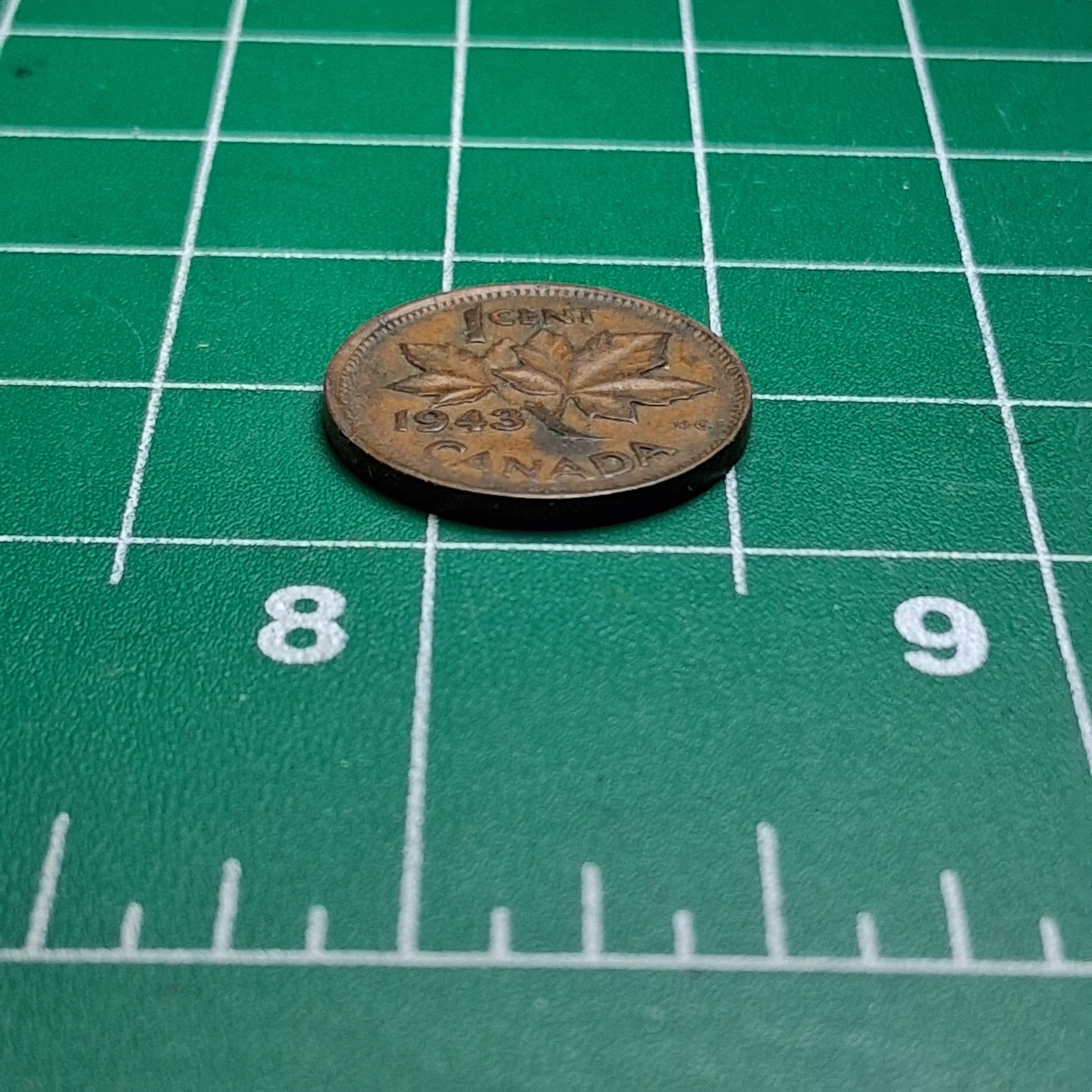 1943 Canada 1 Cent King George VI / Maple Leaf Bronze Coin