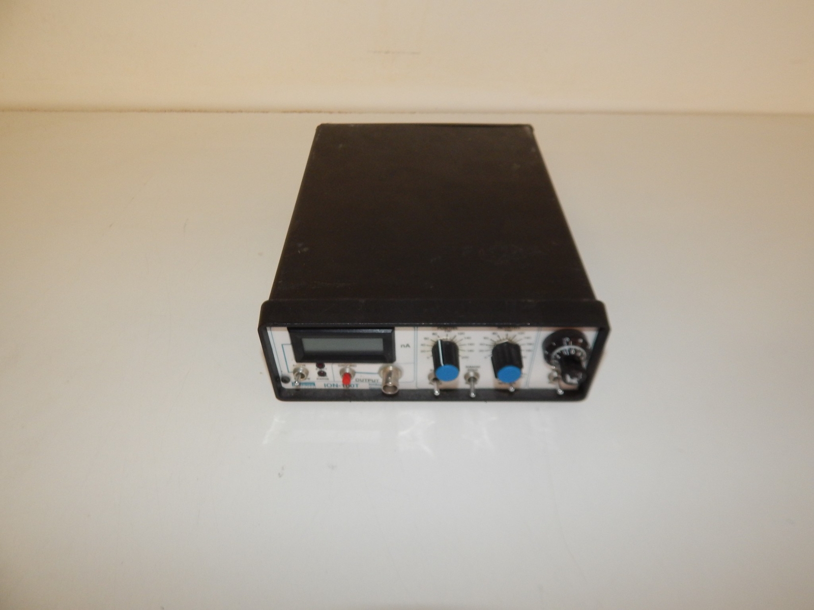 DAGAN CORNERSTONE ION-100T ONTOPHORESIS GENERATOR (UWN76)