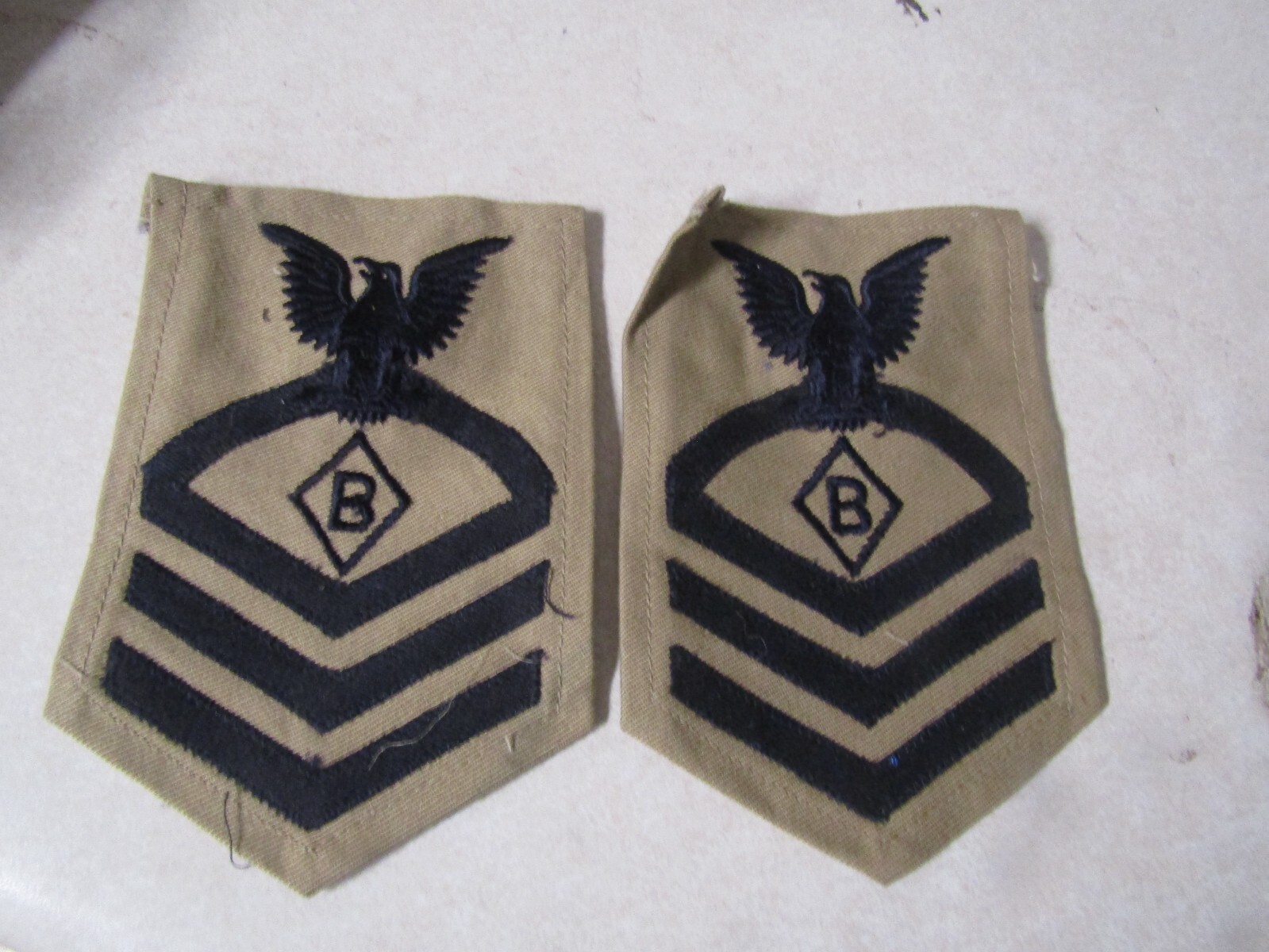 VINTAGE US MILITARY NAVY SET OF 2 SHOULDER SLEEVE INSIGNIA CPO WITH "B" DIAMOND