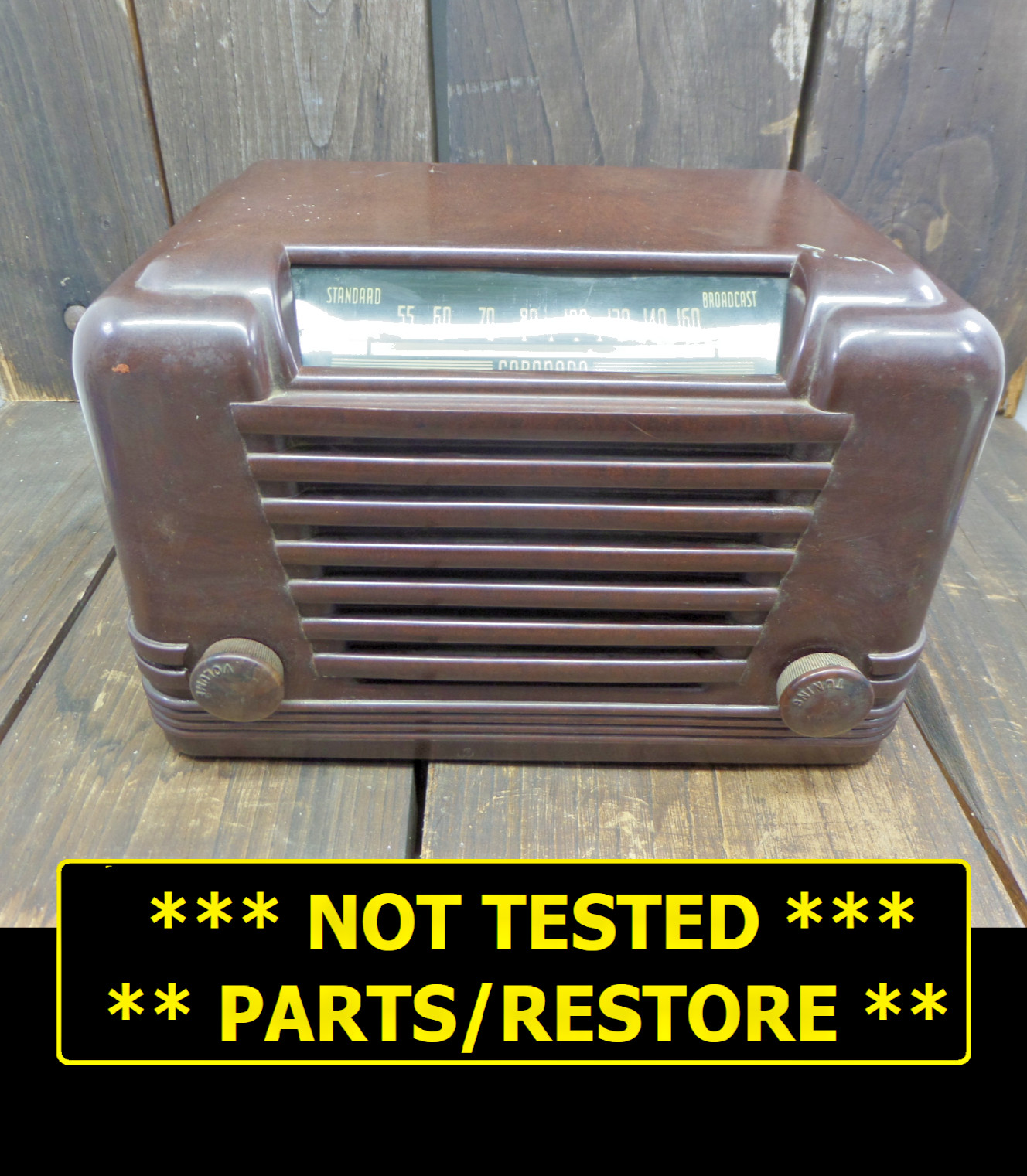1947 Coronado 43-8240 Bakelite Tube Radio Art Deco USA Made Vintage *NOT TESTED