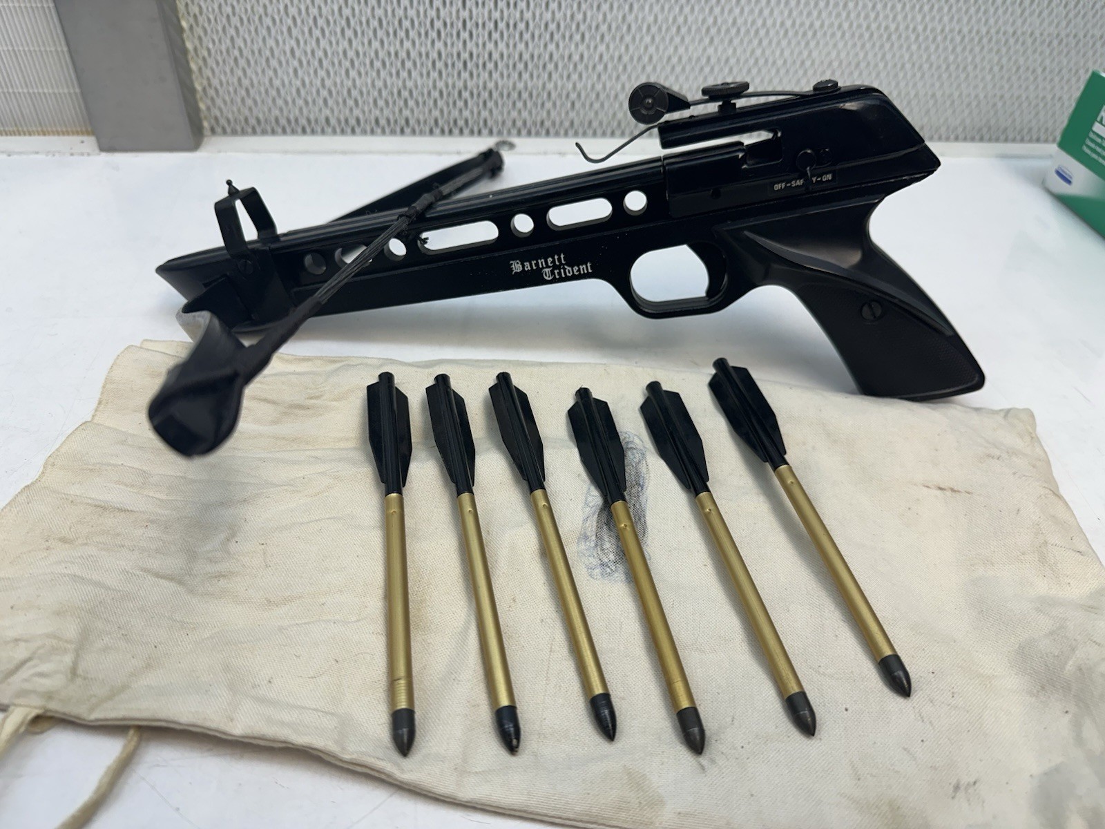 Vintage Barnett Trident Pistol Grip Crossbow - Read Description