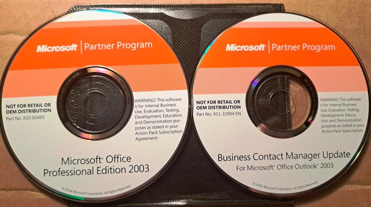 Microsoft Office Professional 2003 Full Version & SP2 w/ 3 Keys License 3 PCs