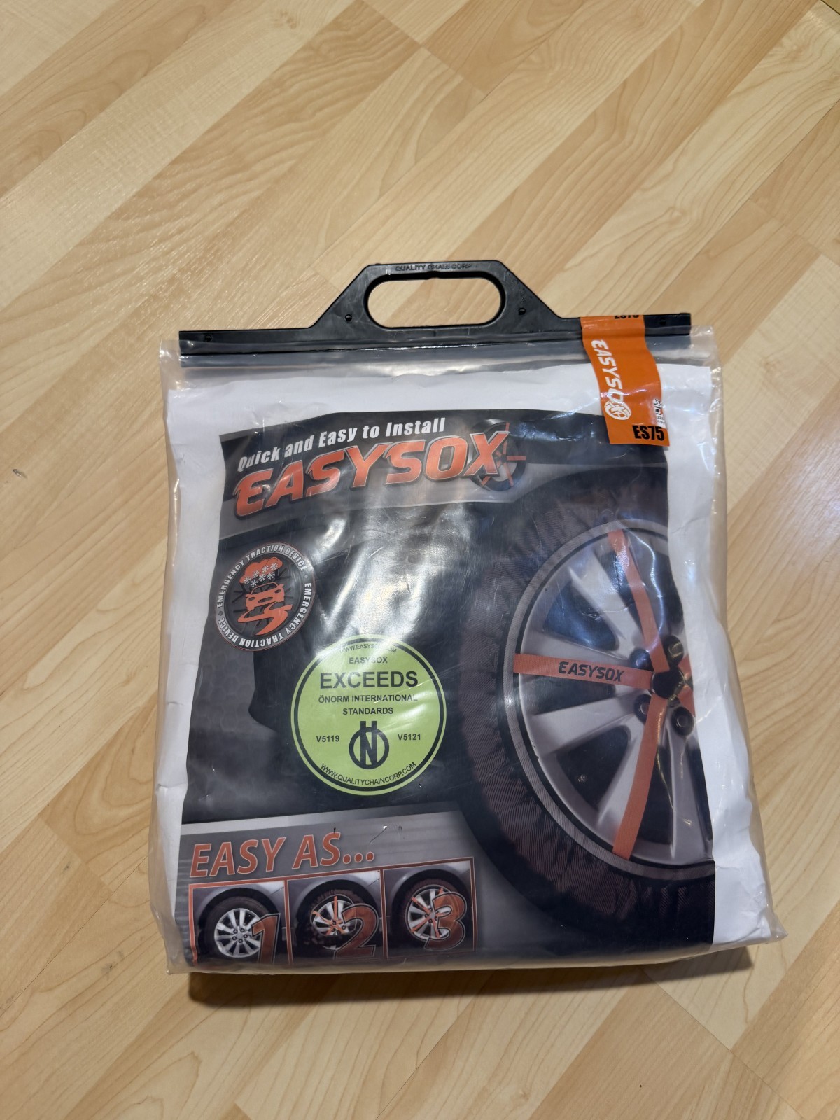 EASYSOX ES75 TIRE SOCKS Winter Snow Tire Chains Alternative NEW Traction Device