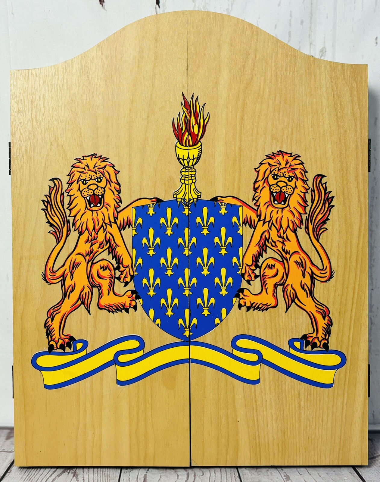 Wooden 14.5" Dart Board Cabinet Lion Coat Of Arms Cover Dunlop Soft Tip