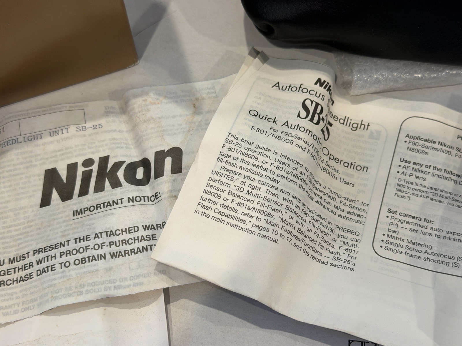 Nikon SB-25 Speedlight Shoe Mount Flash, Case Tested, Works Great