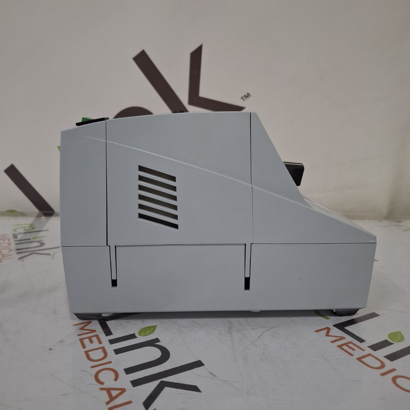 Designs For Vision Inc. DVI-MH Dental Lightsource