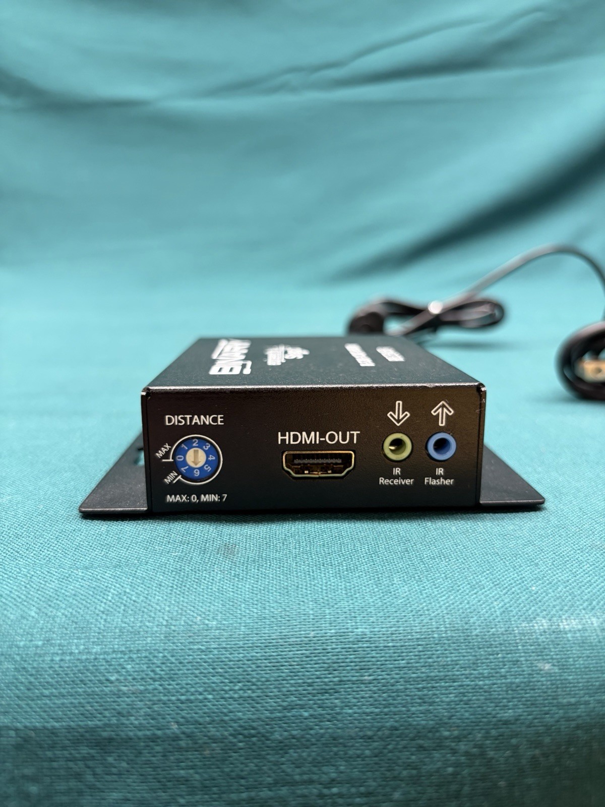 Binary B-320-1CAT-HDIR Long Range HDMI Transmitter & Receiver w/ Power Cords