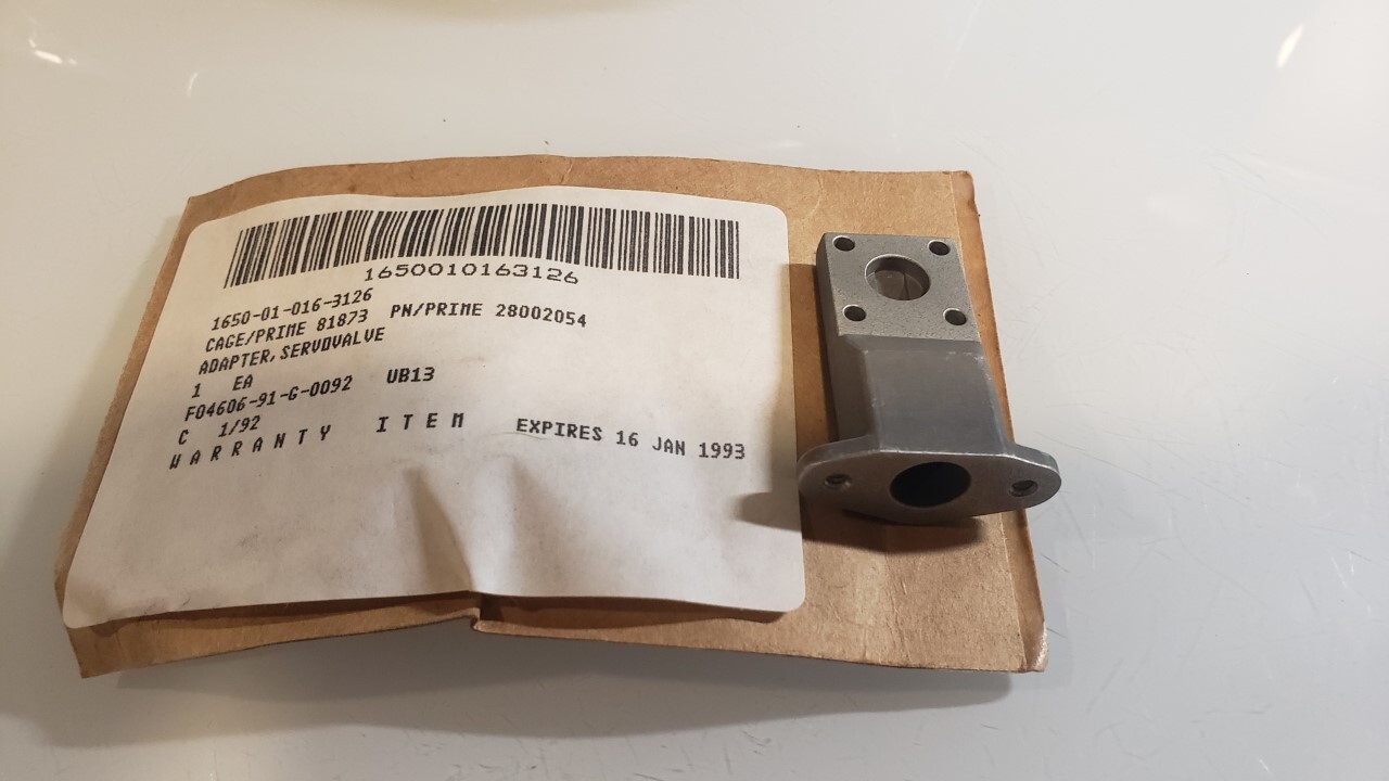 WOODWARD HRT SERVOVALVE ADAPTER 28002054 1650-01-016-3126