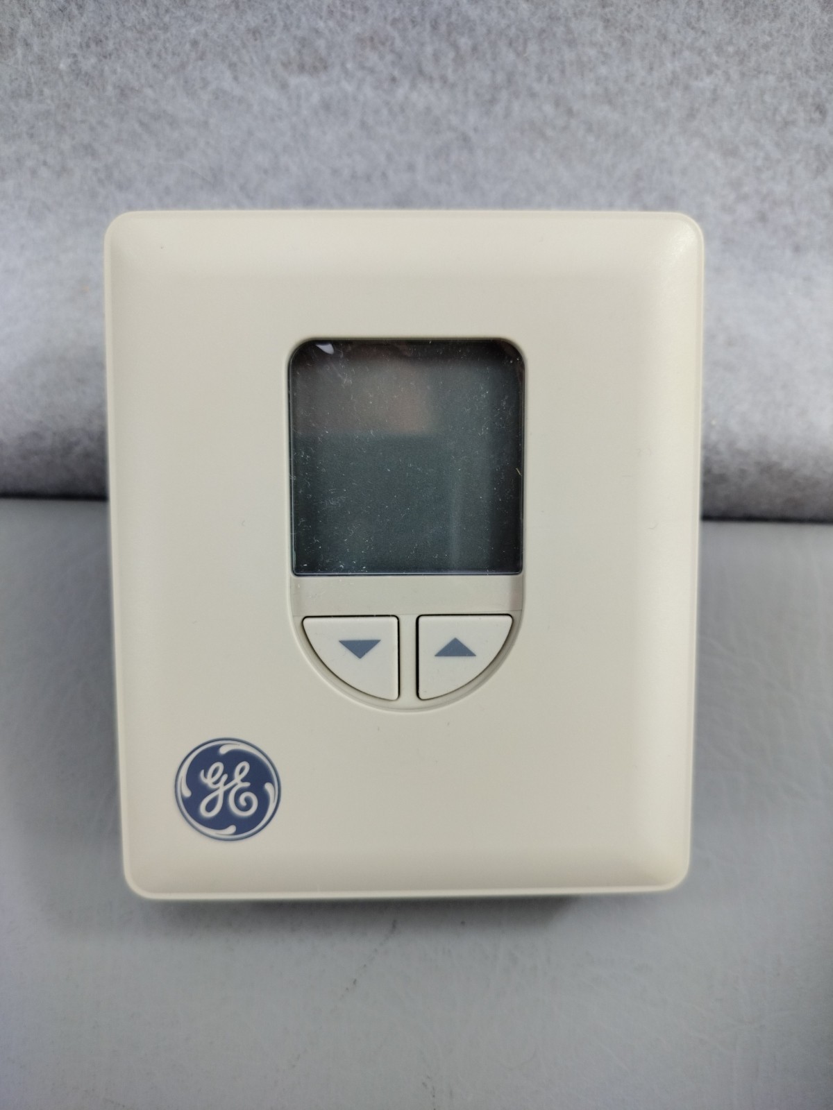 GE Digital Thermostat Model RAK 163P1 Programmable New