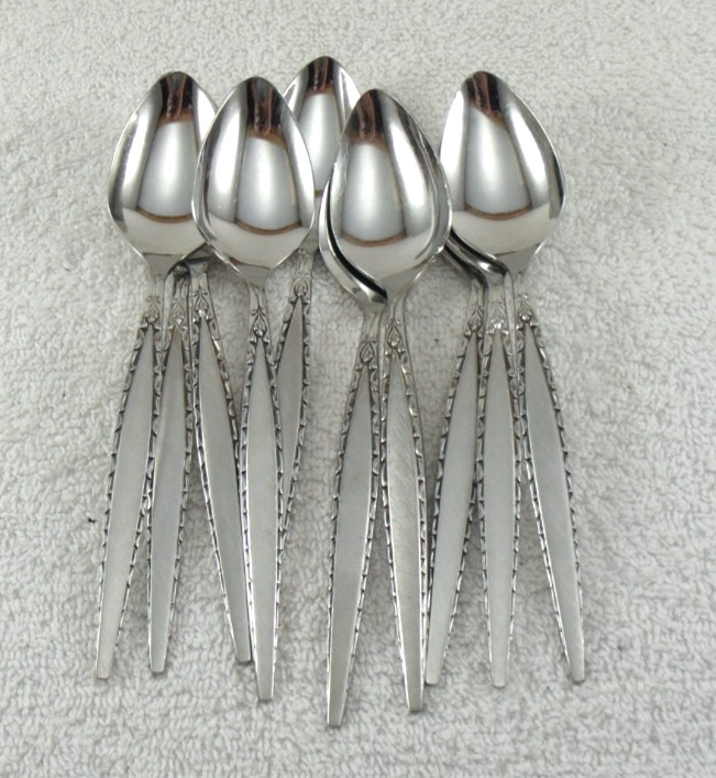 Venetia Teaspoon Lot of 10 Oneida Stainless Community Flatware
