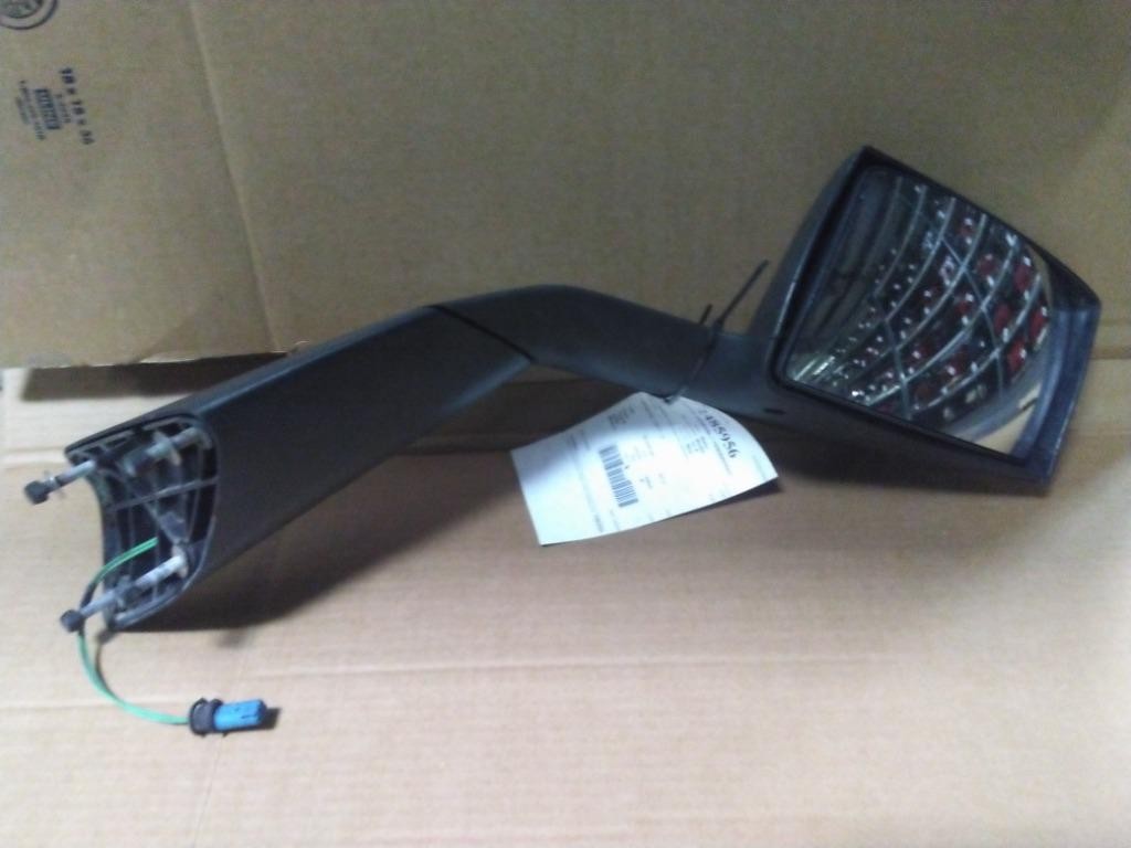 For 2021 VOLVO VNR FENDER/HOOD MIRROR Right ,  IL