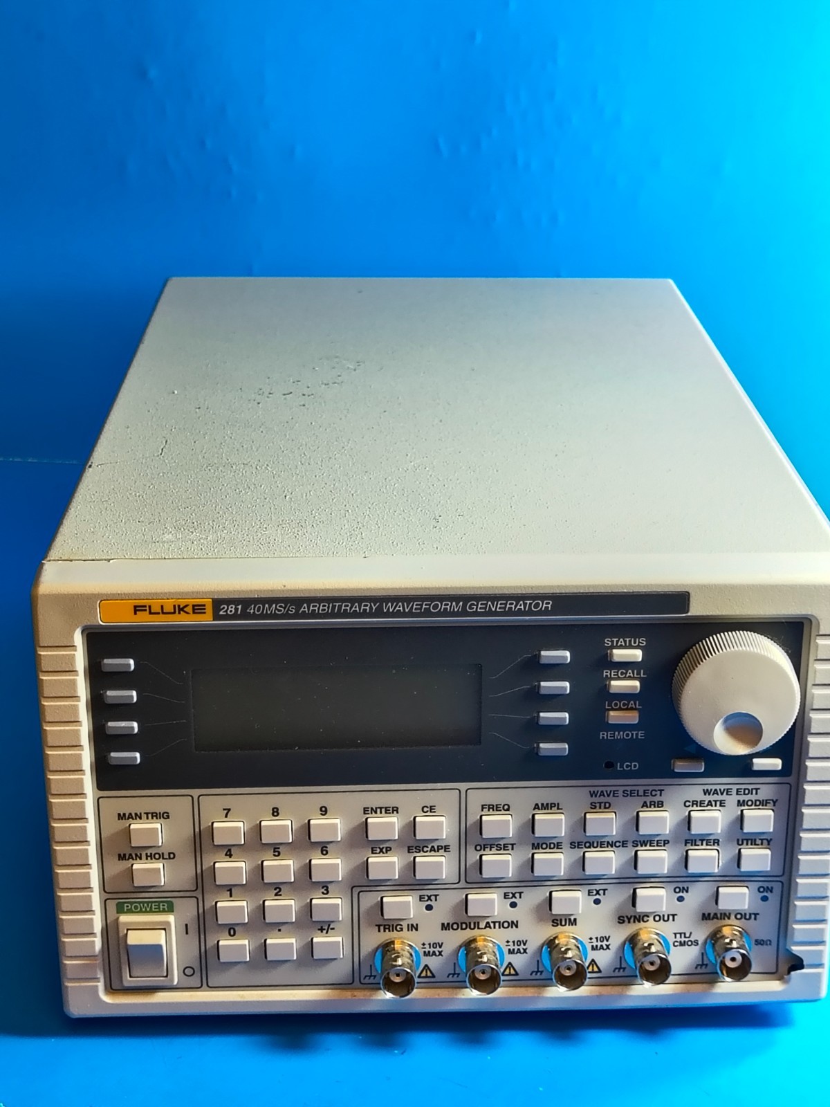 Fluke 281 40MS/s Arbitrary Waveform Generator