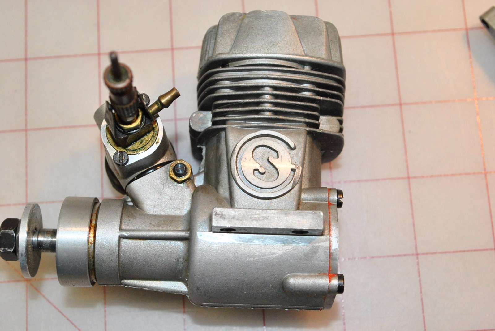 SuperTigre GS 40 Ring Rc Airplane Engine with muffler. Nice!