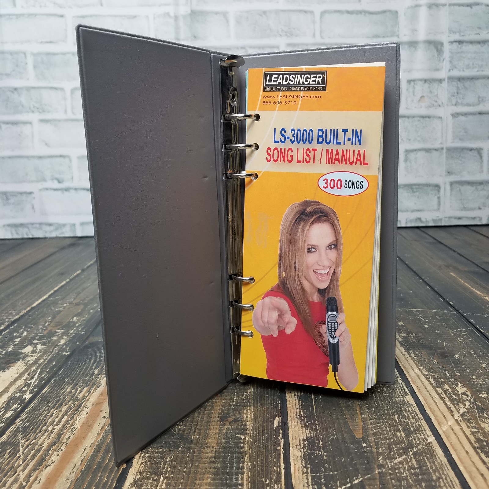 Leadsinger LS-3000 Built-In Song List / Manual Karaoke 300 English Songs **ONLY*