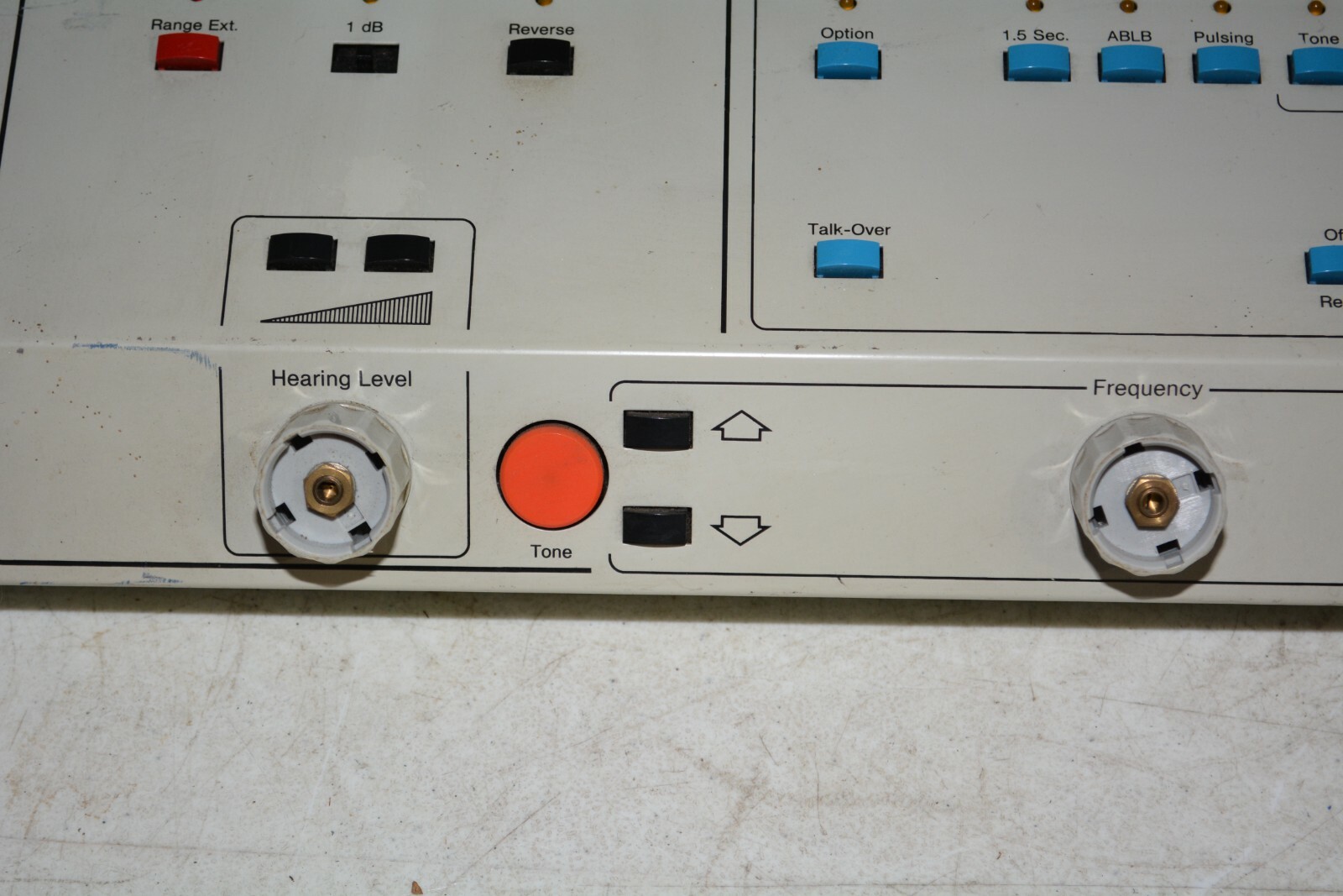 ^ Madsen Electronics OB 802 Clinical Audiometer #D214