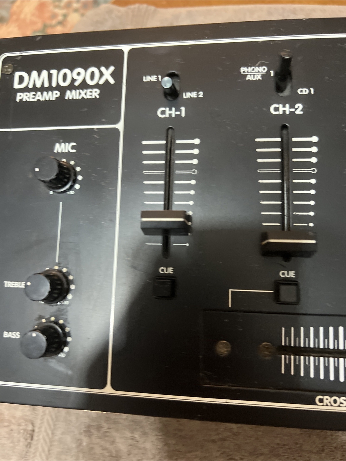Numark DM1090X Preamp Mixer