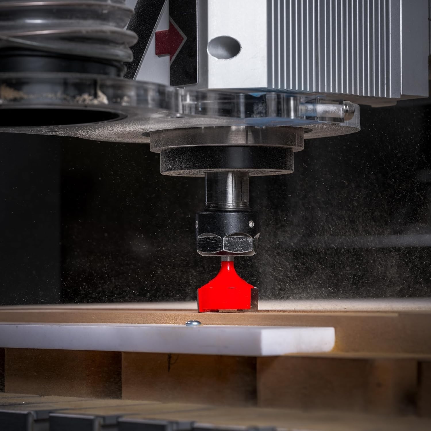 Efficient Cutting Router Bit for Dadoes and Grooves in Various Materials