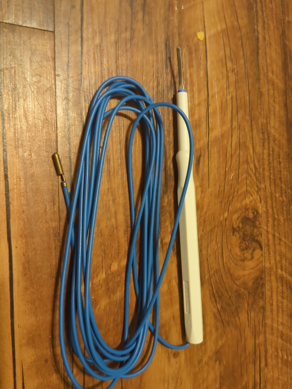 Valleylab E2504 Electrosurgical Pencil Footswitch-Activated