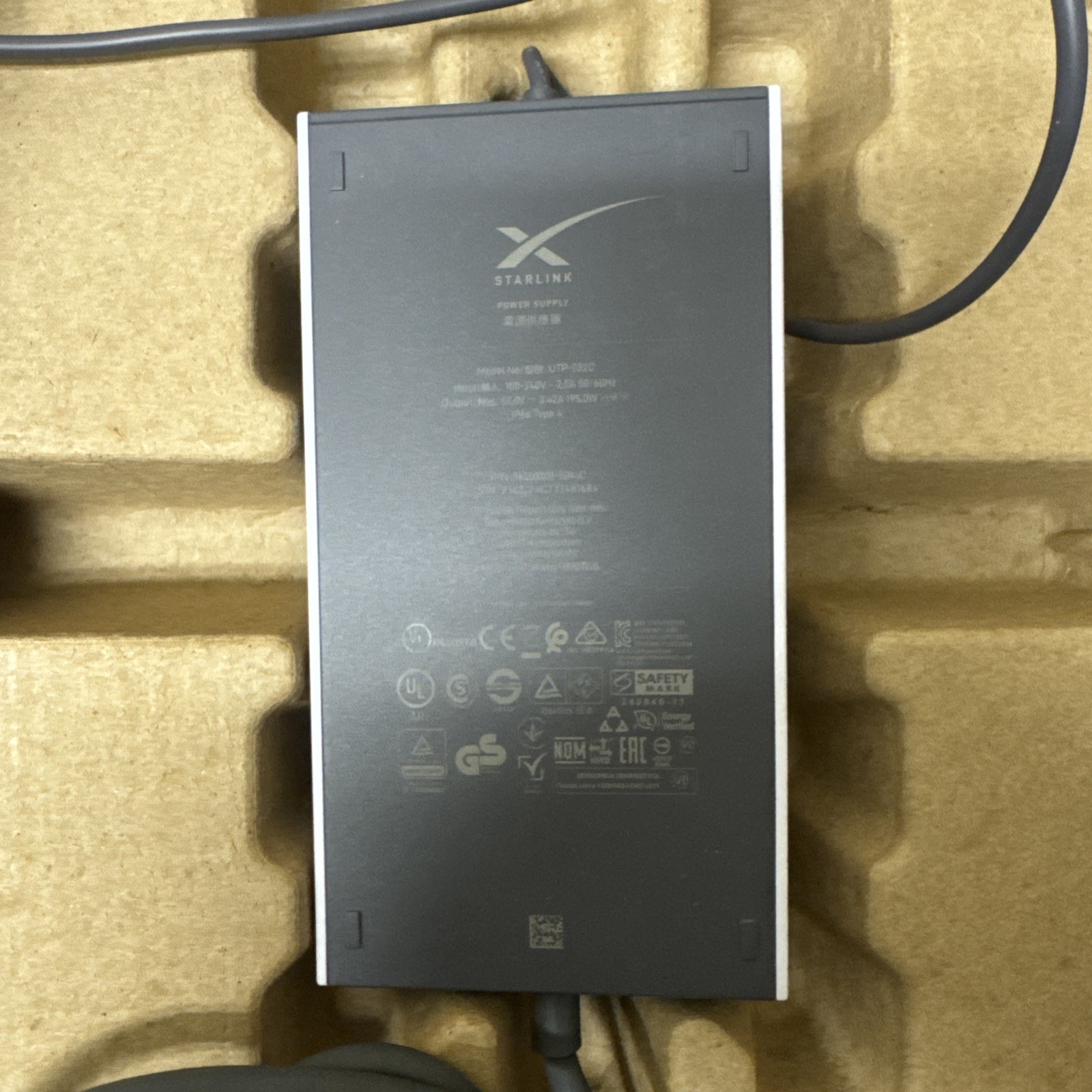 STARLINK Standard Kit 4X High-Speed Low-Latency Internet 3rd GEN