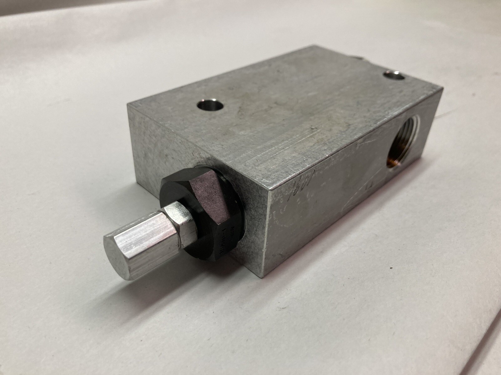 Fluid Controls,1S13-6,Regulating Fluid Pressure Valve