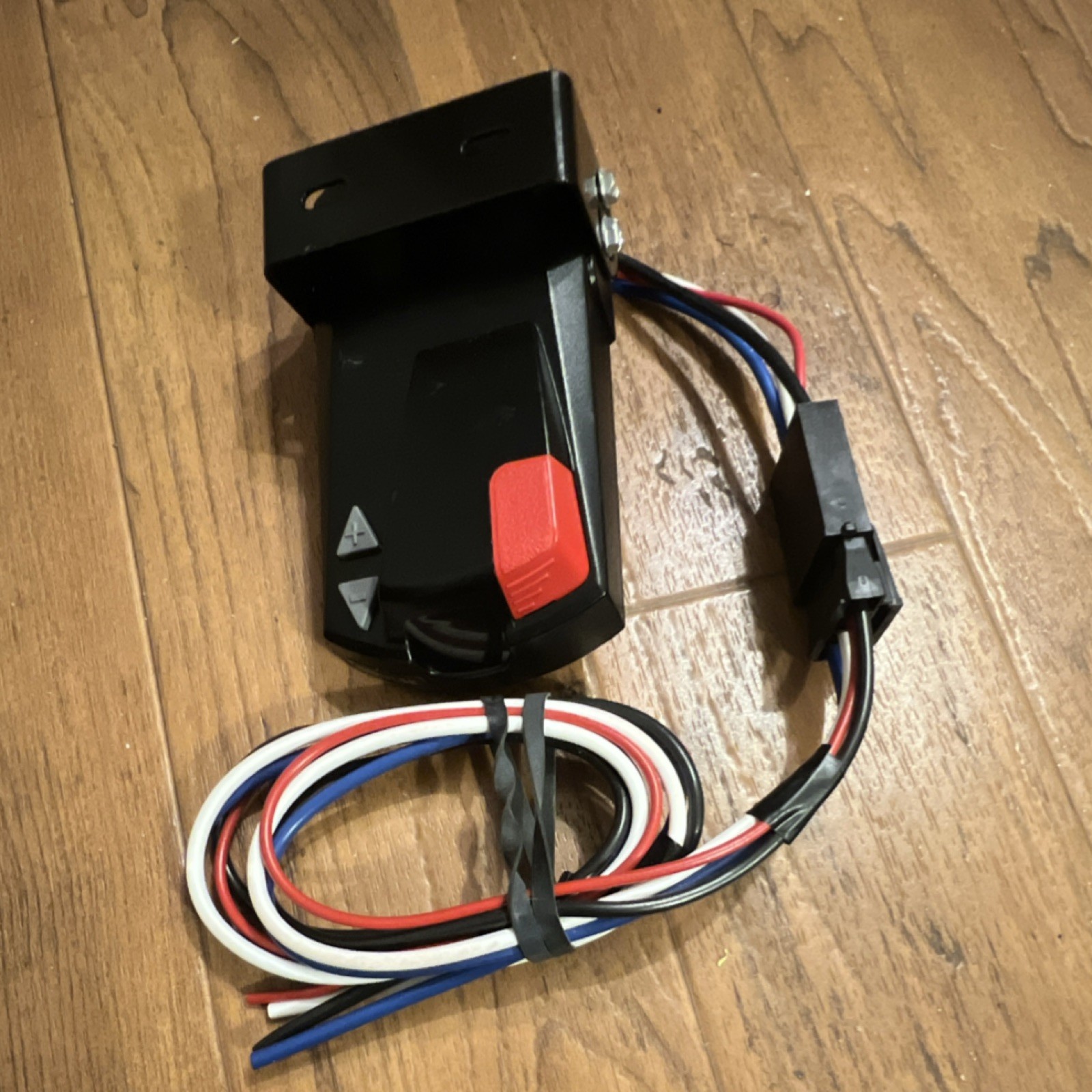 Hopkins Towing Impulse Brake Controller With Wiring Pigtail 47235