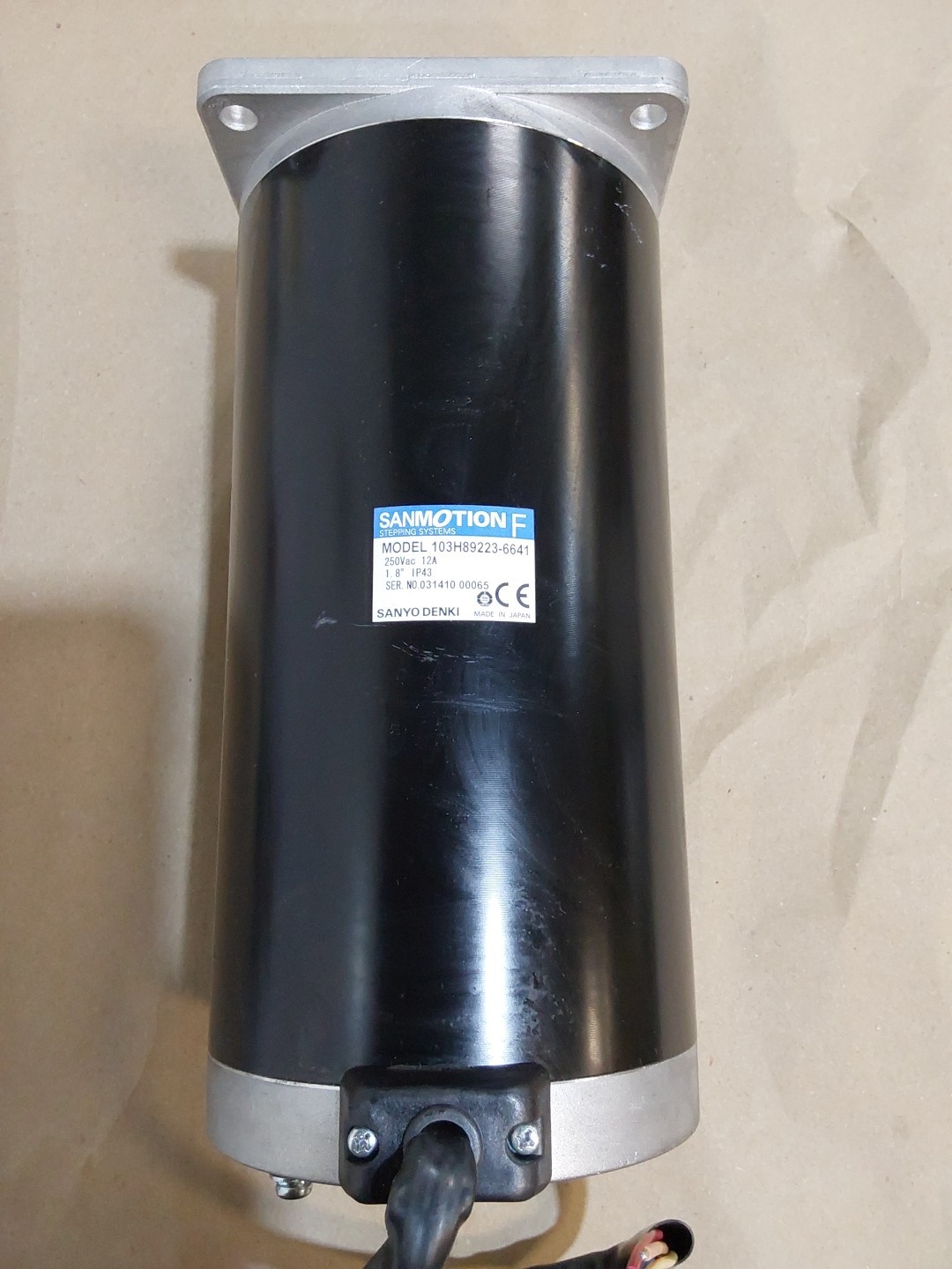 SANYO DENKI 103H89223-6641 Stepper Motor SANMOTION F