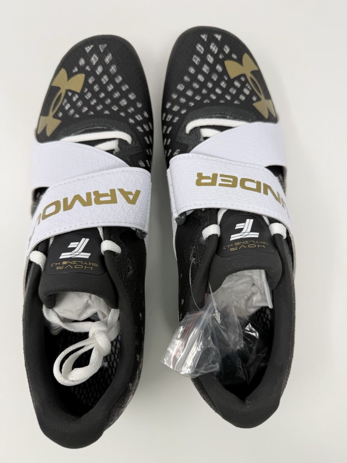 Under Armour Unisex HOVR Skyline HJ High Jump Track Spikes 3022518-100