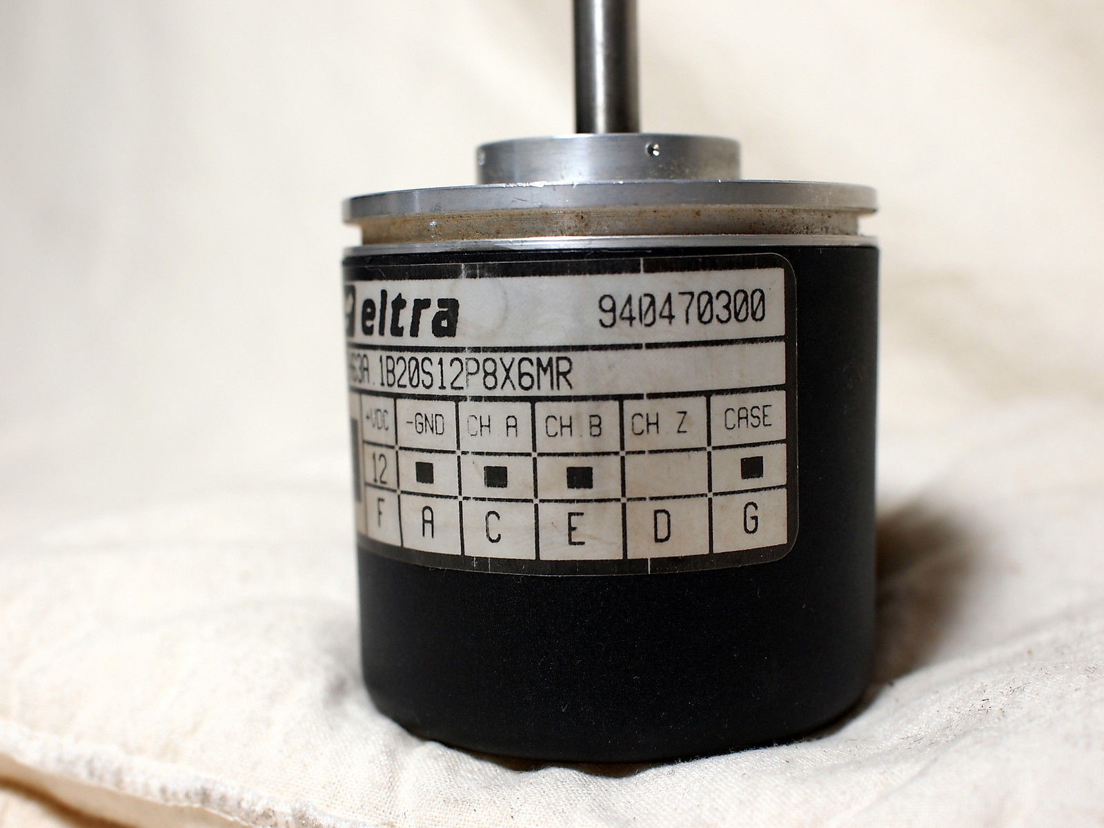 ELTRA EH63A 1B20S12P8X6MR ROTARY INCREMENTAL ENCODER (3C)