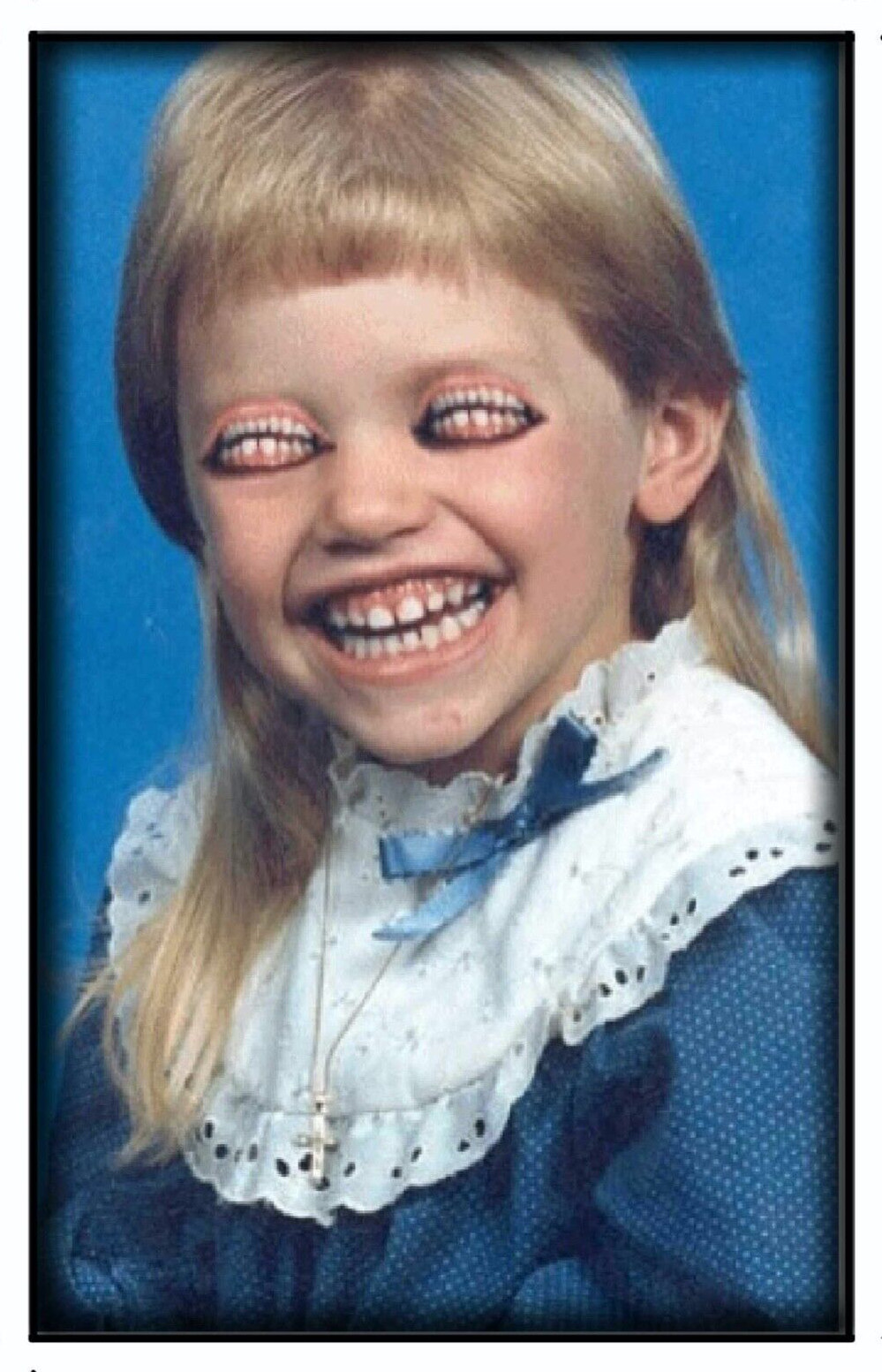 Magnet #364 Halloween Creepy Girl Nightmare Fuel Teeth