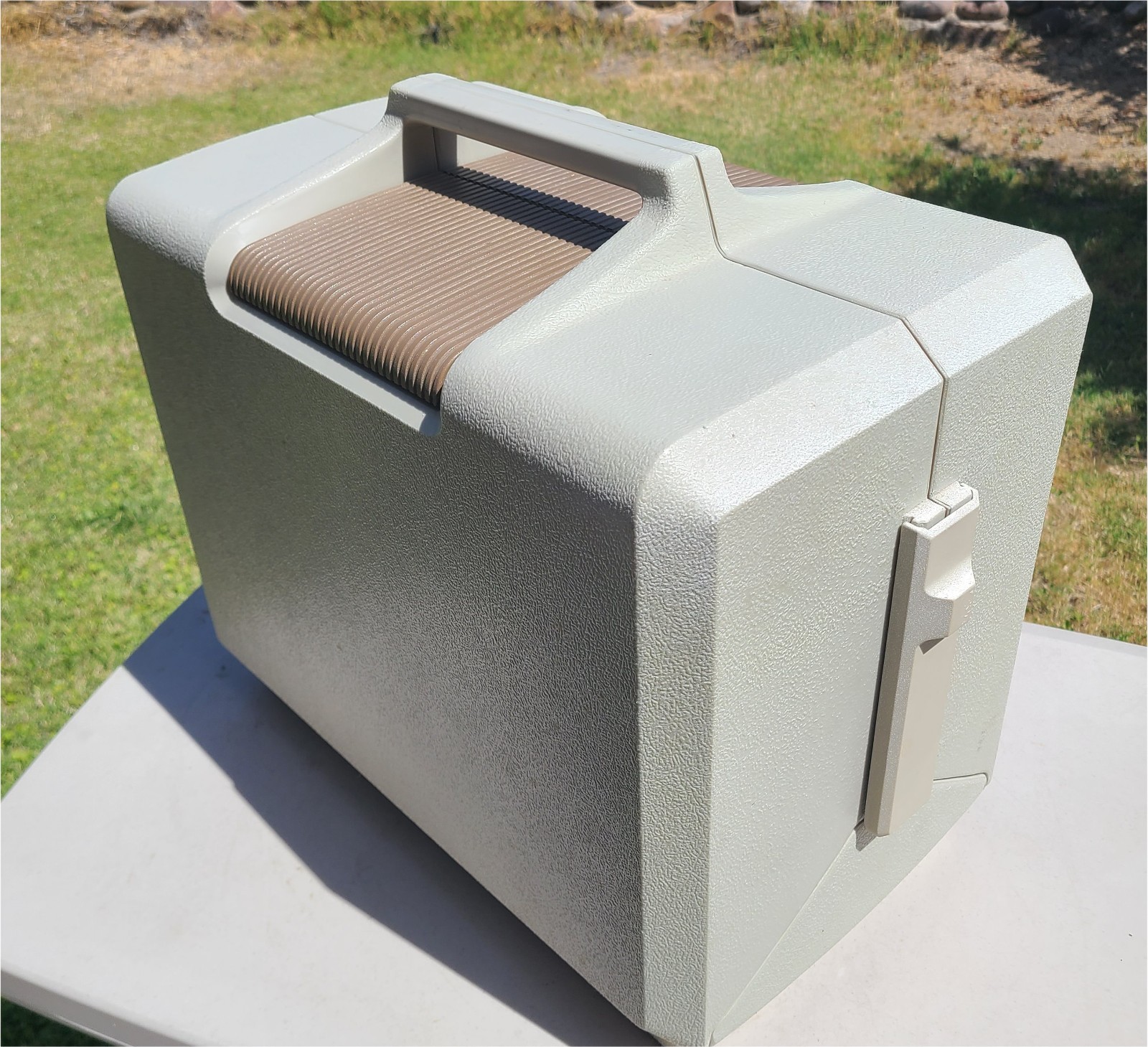 FOR BERNINA 930 CASE ONLY