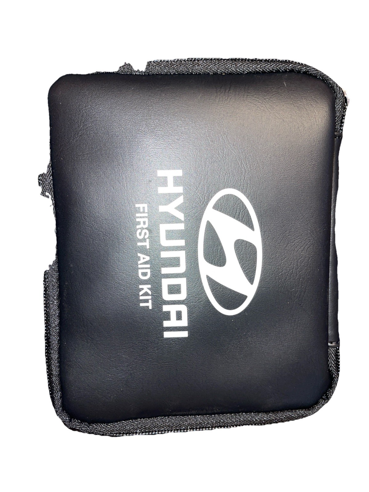 New Hyundai First Aid kit OEM JOF73 AU000 19