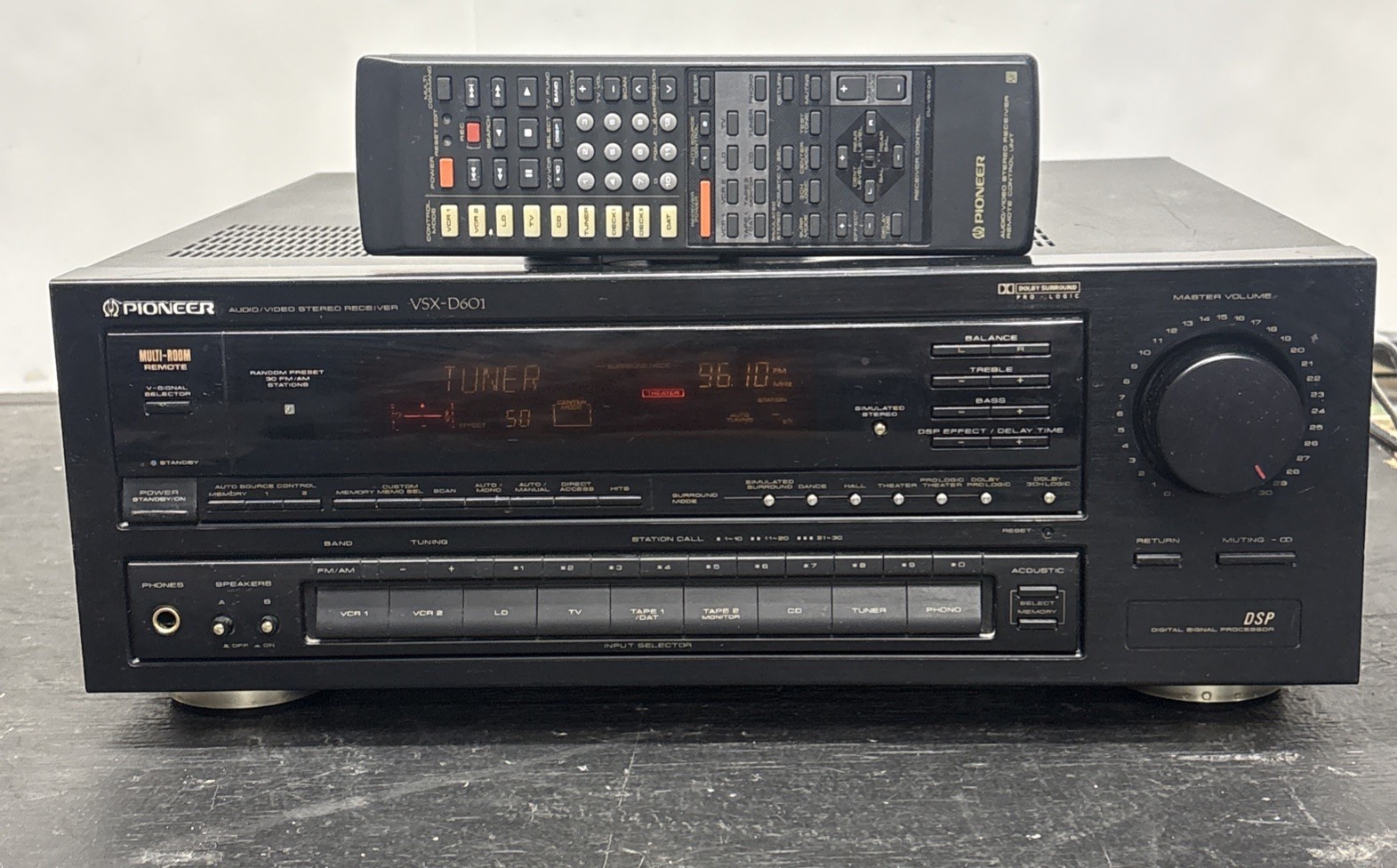Pioneer AV Stereo Receiver VSX D601 W/ Controller Tested Works Vtg Audiophile