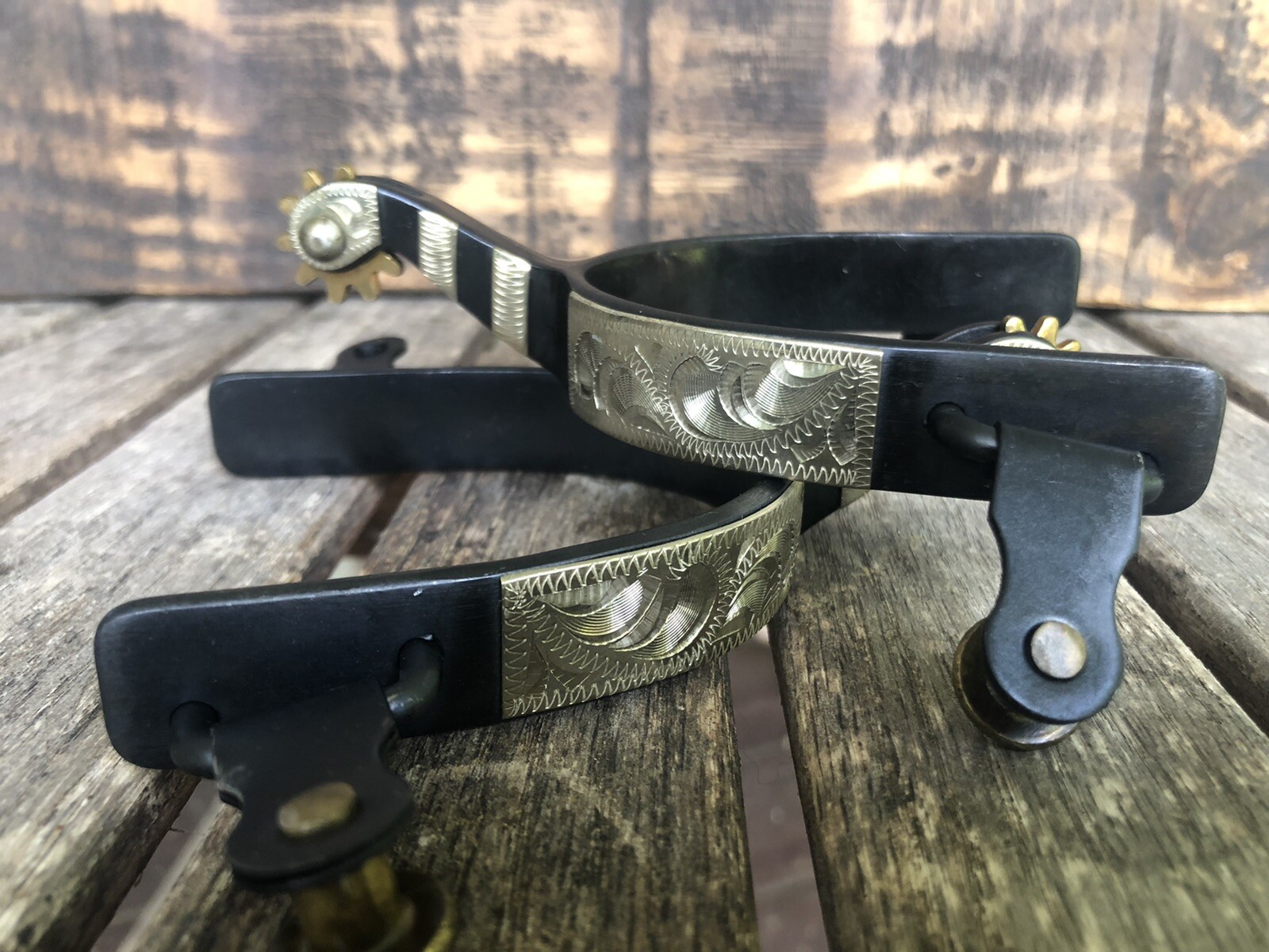 Men’s Western Spurs Black Steel 3/4” Band with Silver Trim AHE 960