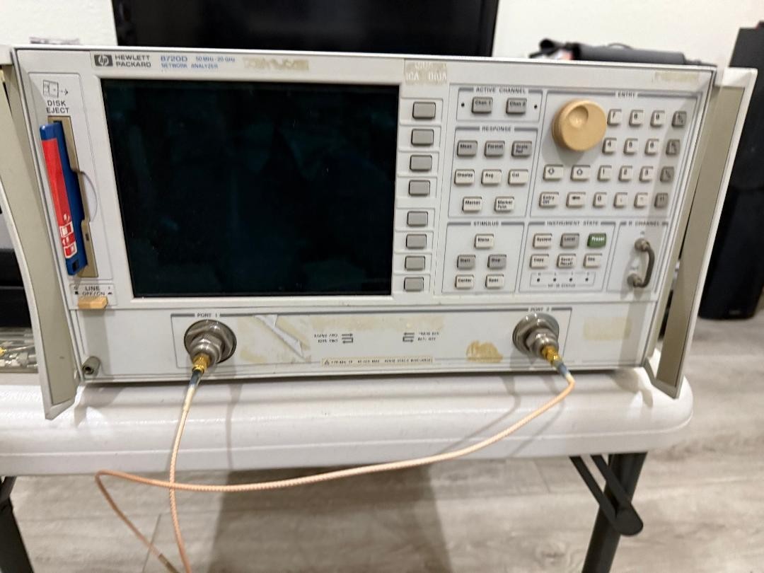 HP 8720D NETWORK ANALYZER 50 MHz-20 GHz