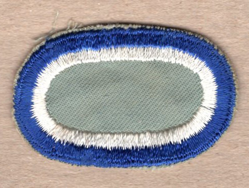 Army Airborne Oval Patch: 188th Infantry Regiment - cut edge